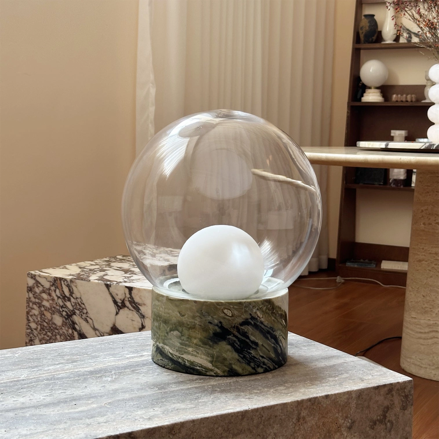 Lilly Table Lamp
