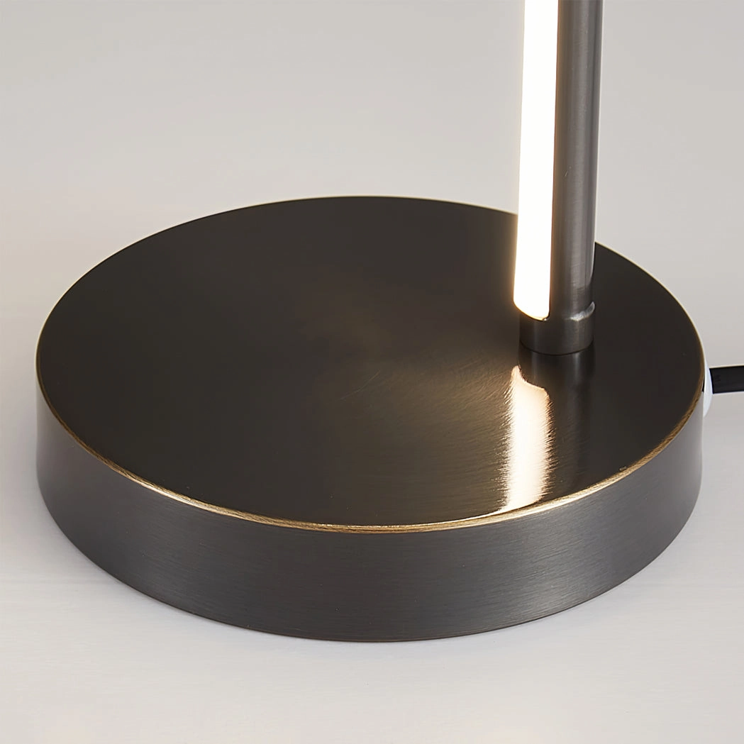 Lim Table Lamp