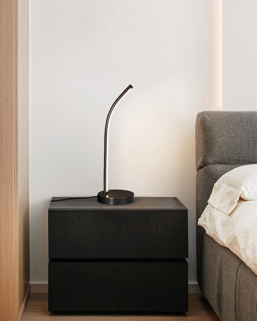 Lim Table Lamp