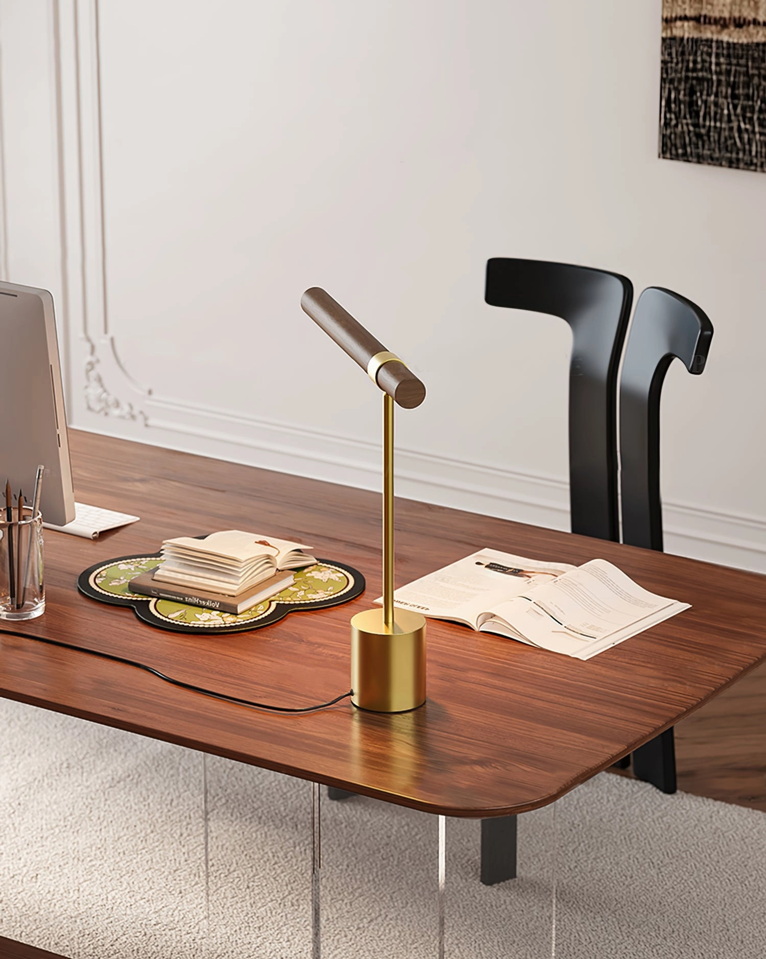 Linear Table Lamp