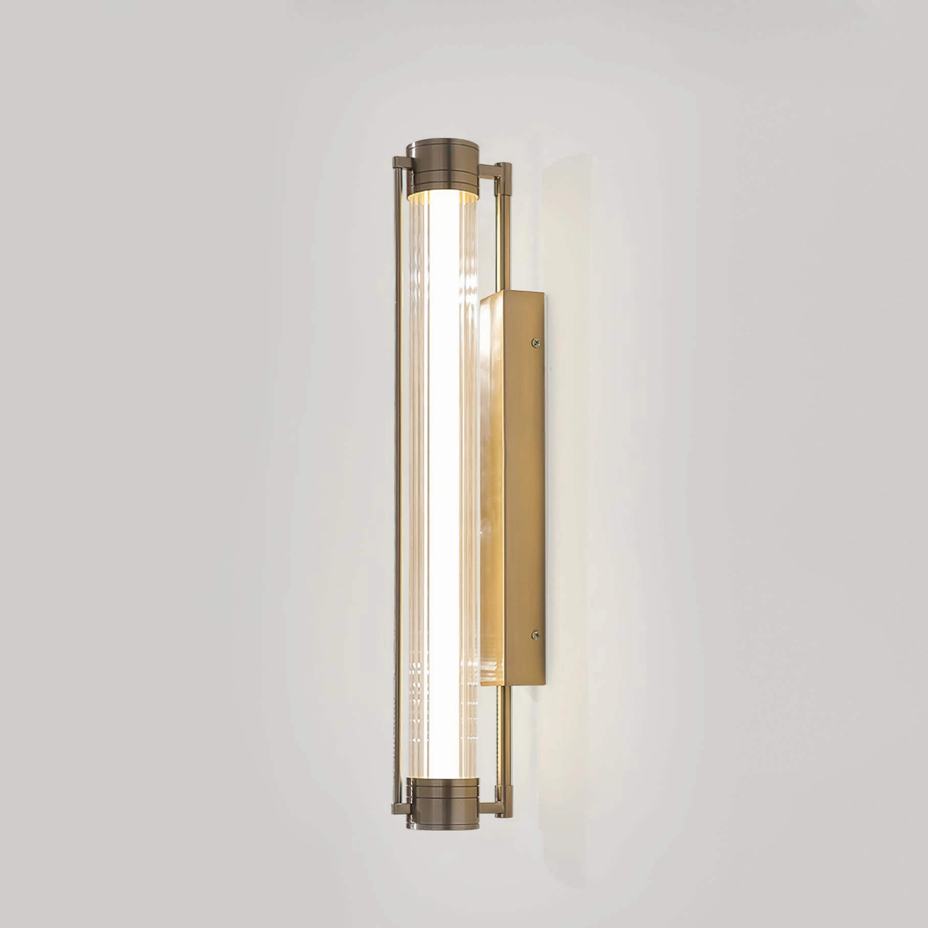 Lirna Wall Lamp