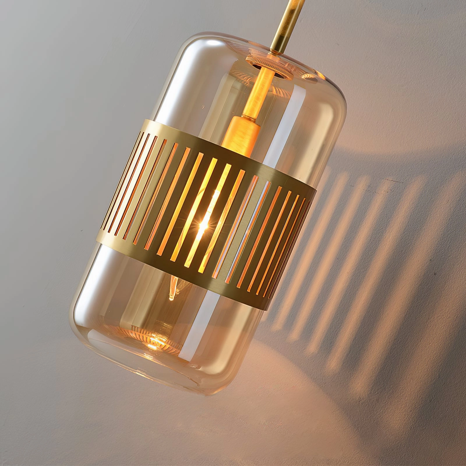 Lizak Wall Lamp