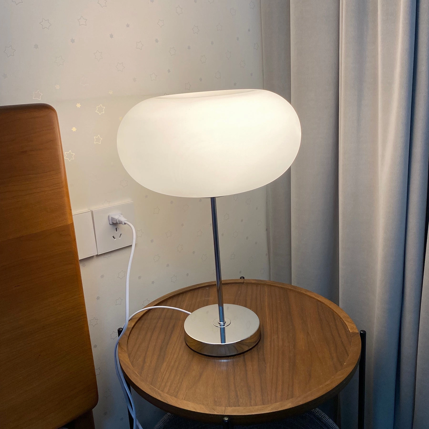 Lumi Table Lamp