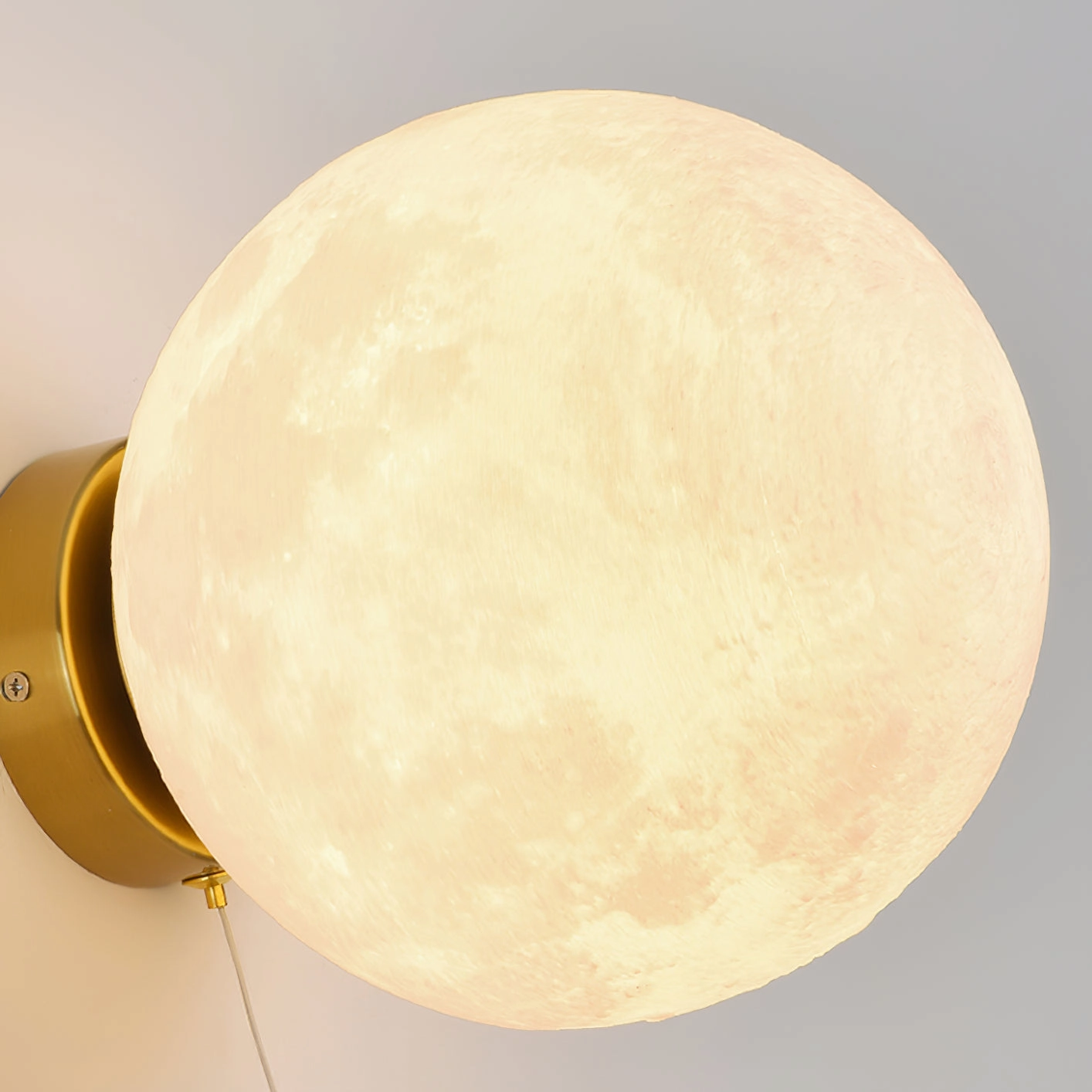 Lunar Wall Lamp