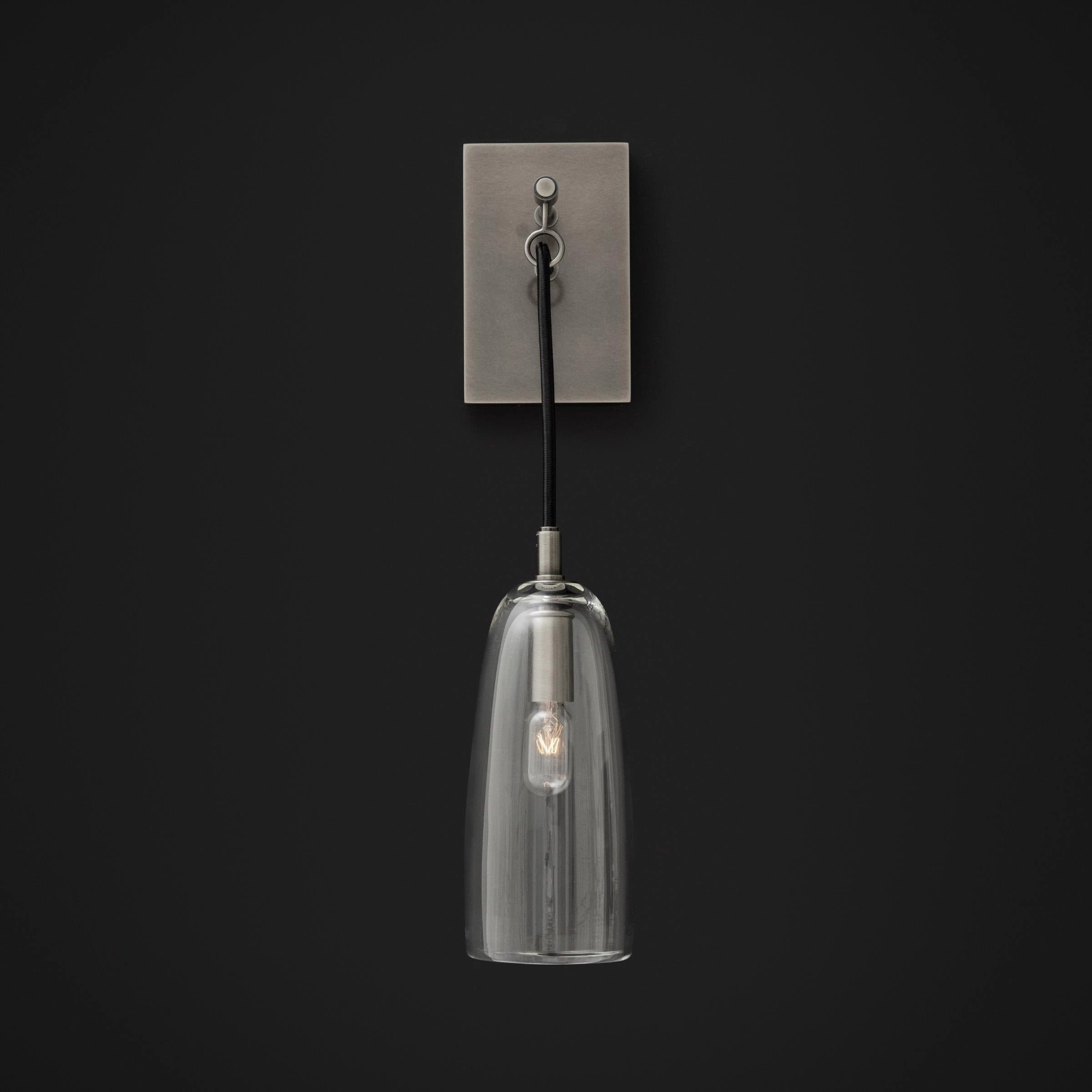 Lure Wall Lamp