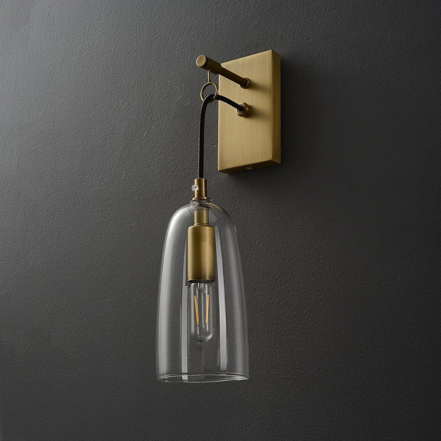 Lure Wall Lamp
