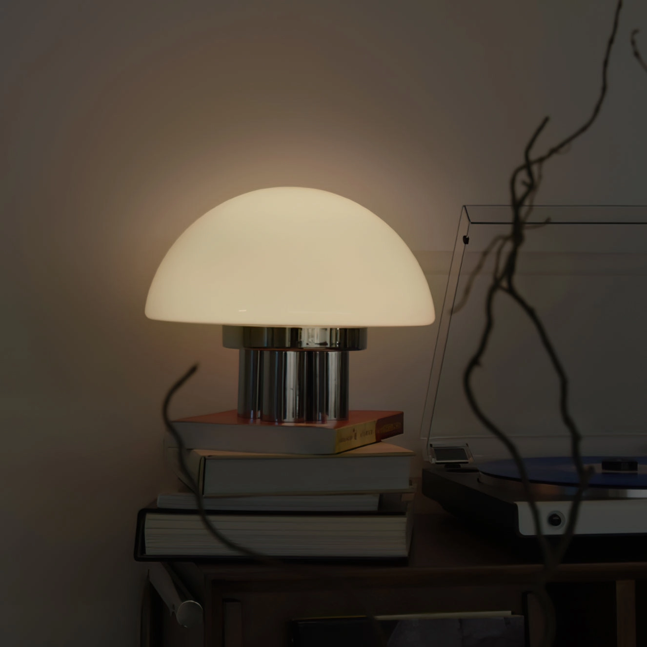 Magnolia Table Lamp