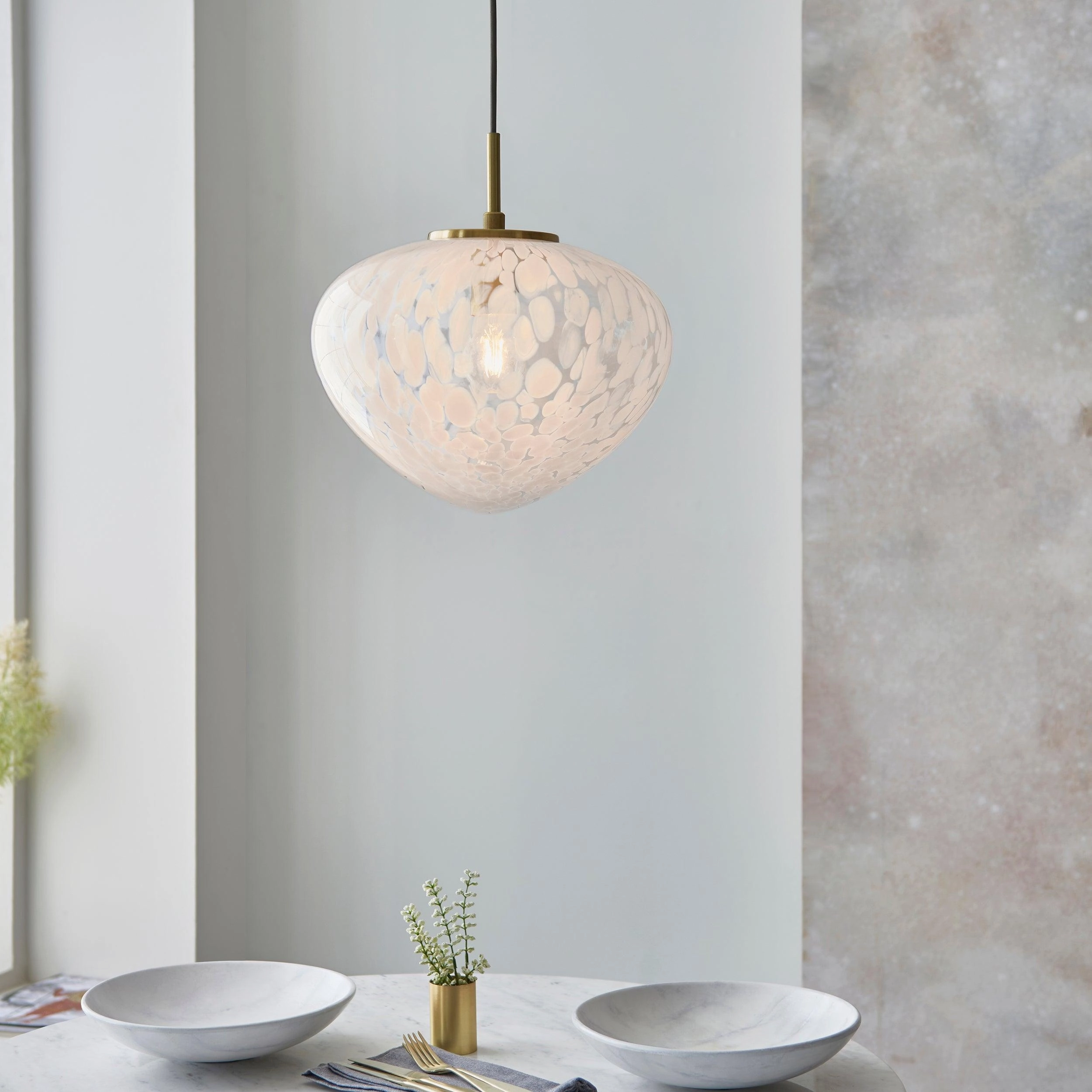 Mali Art Deco Ceiling Pendant Light With Confetti Glass white ceiling lamp