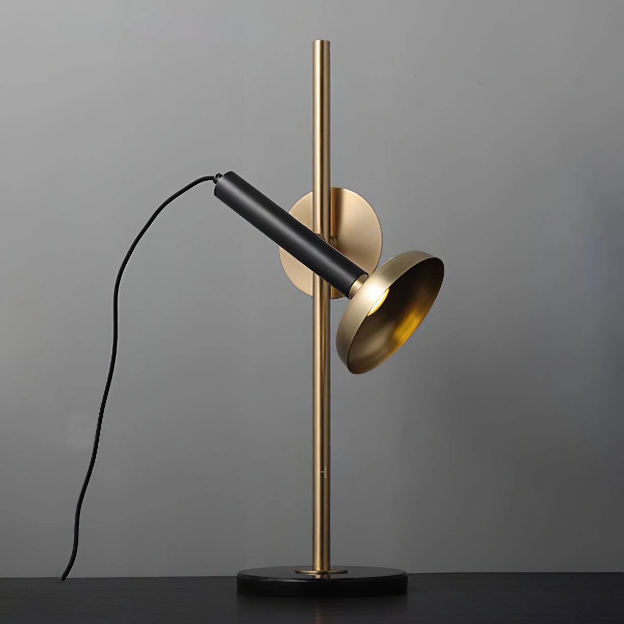 Marquina Table Lamp