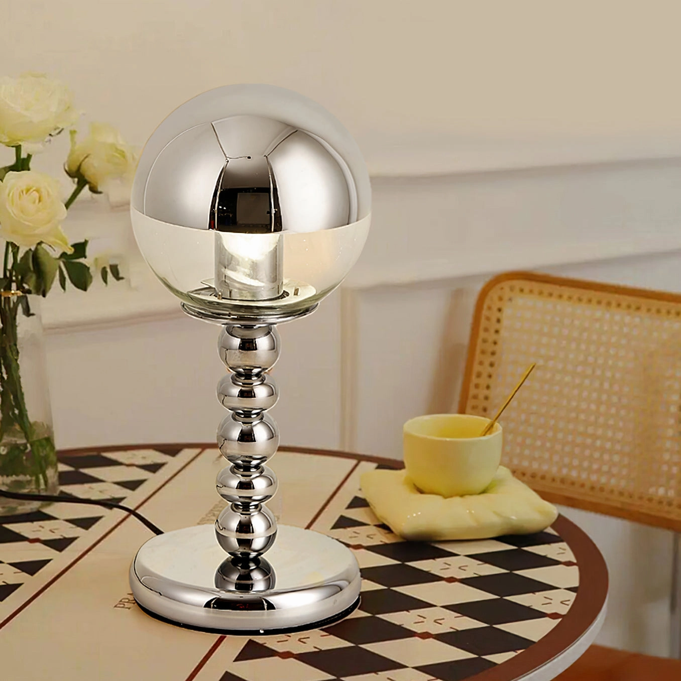 Mirrorball Table Lamp