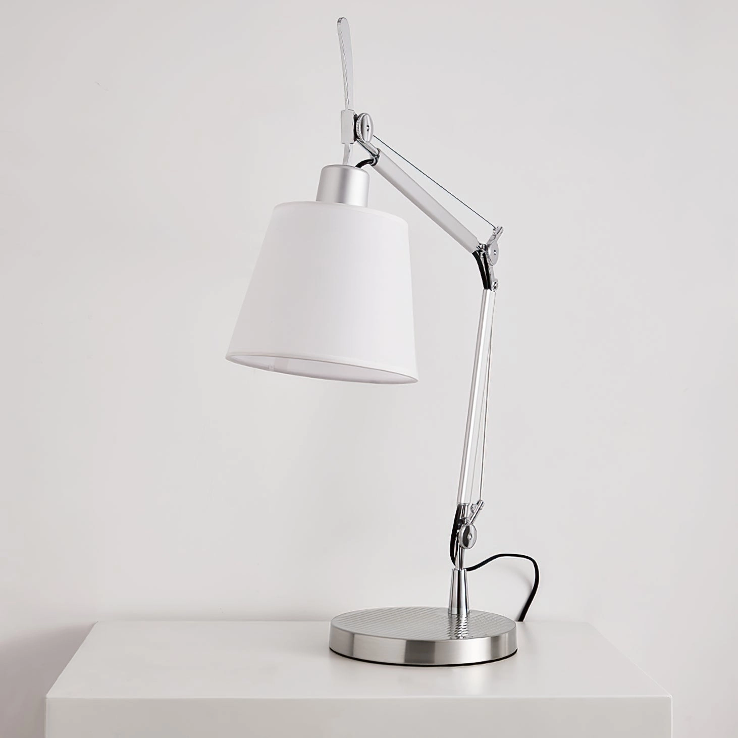 Modern Classic Table Lamp