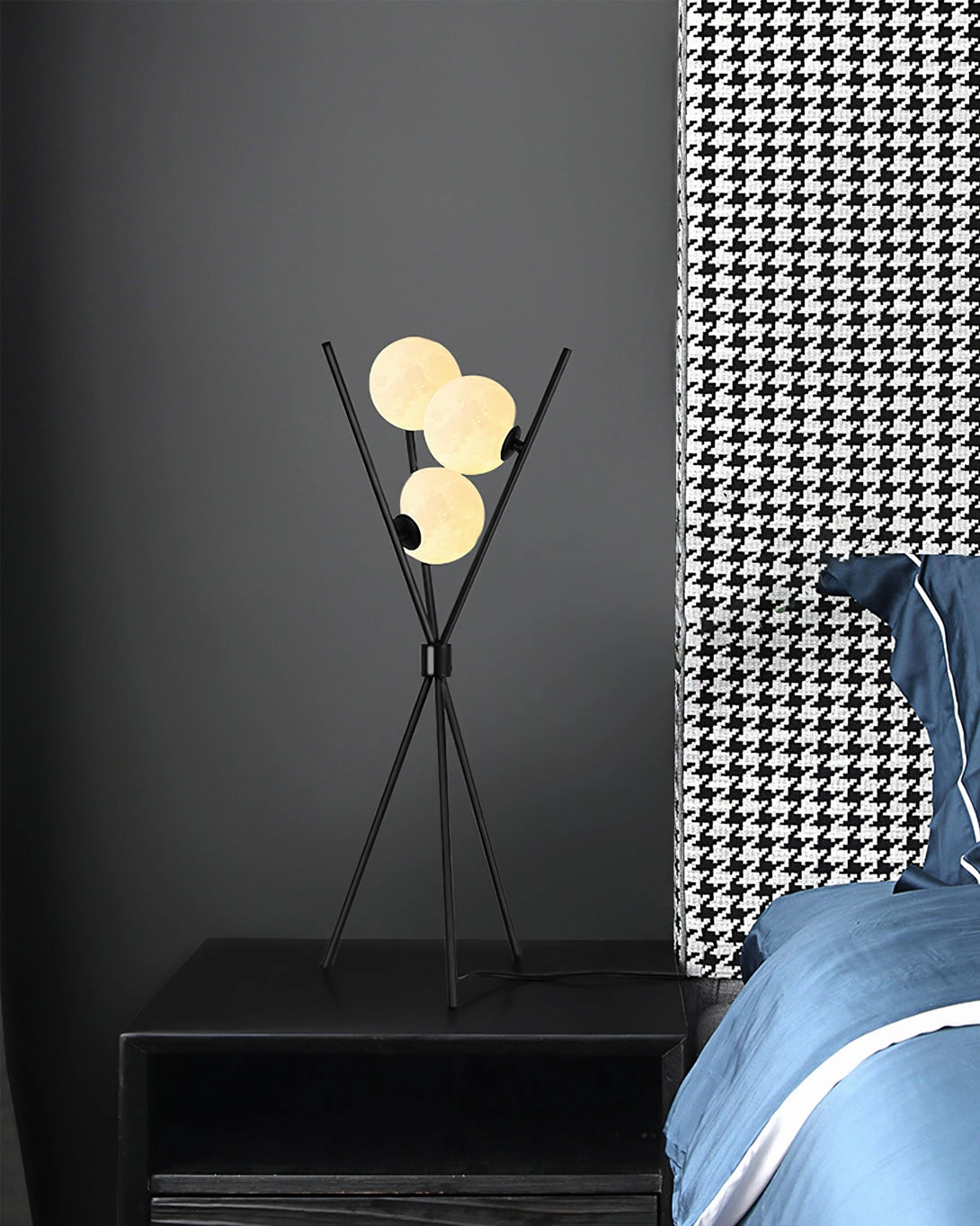 Moon Table Lamp