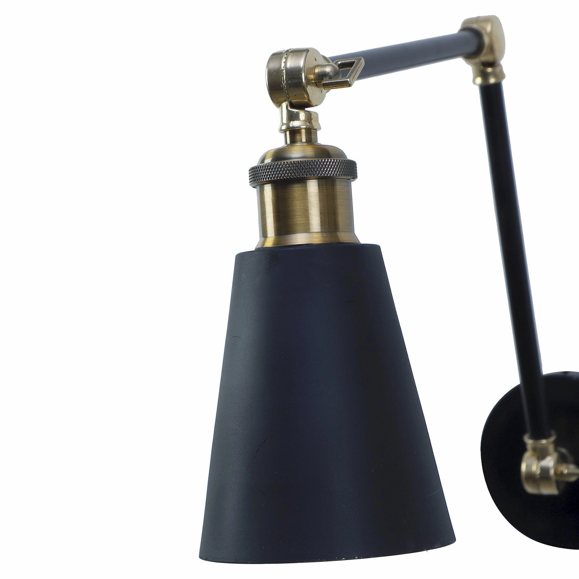 Morden Black Metal Wall Light by SS Lightings