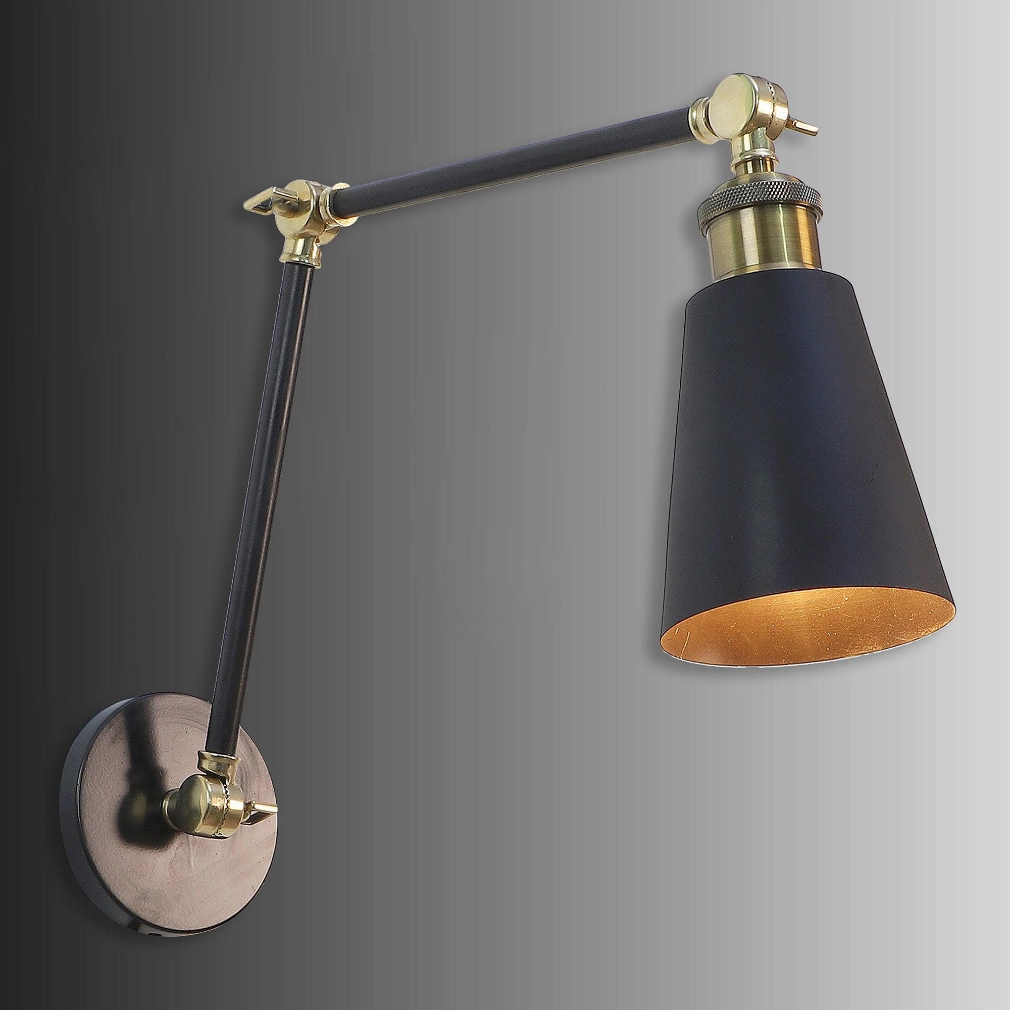 Morden Black Metal Wall Light by SS Lightings