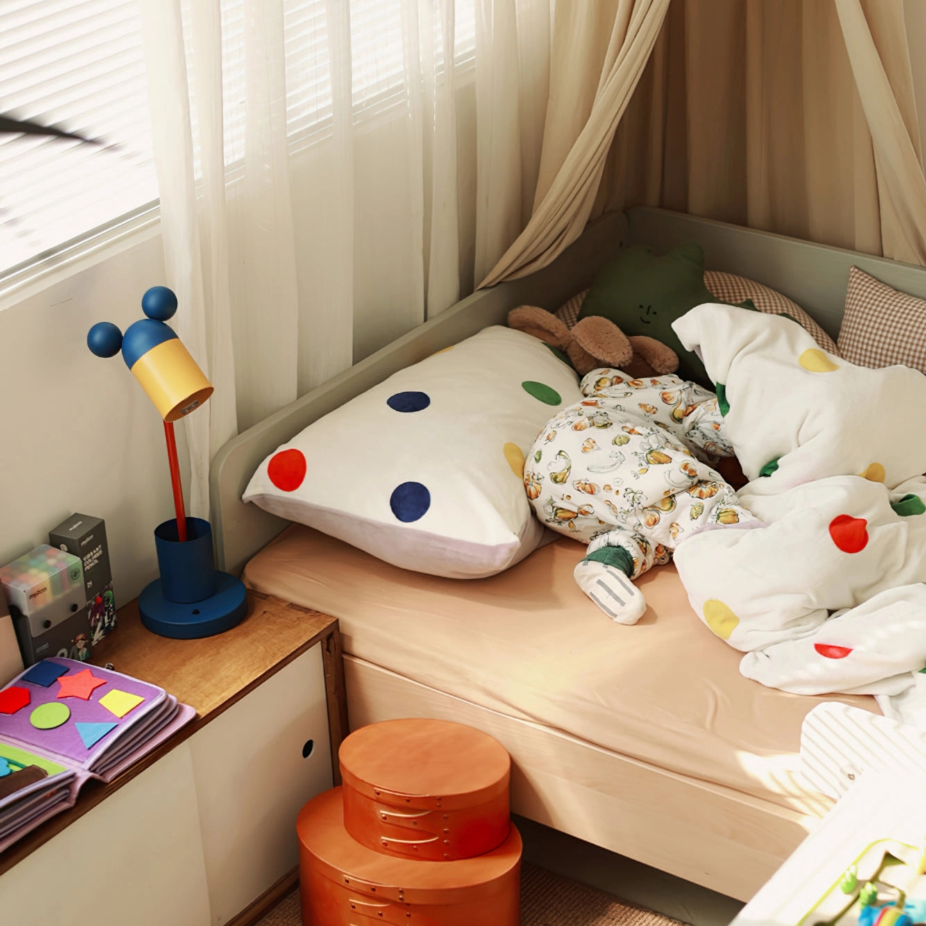 Mouse Table Lamp