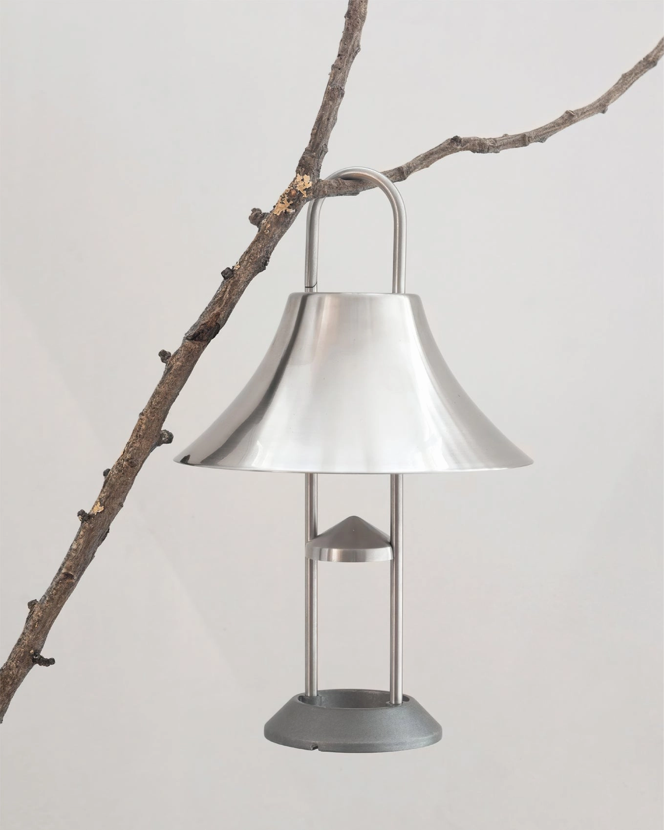 Mousqueton Outdoor Built-in Battery Table Lamp