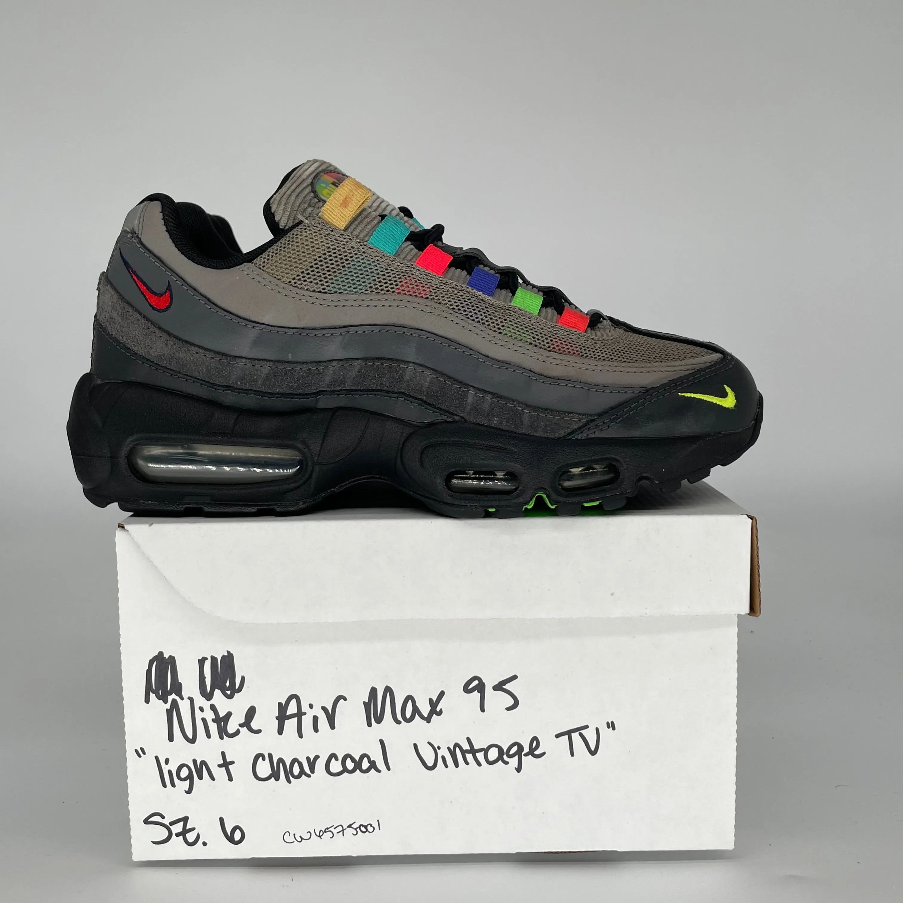 NIKE AIR MAX 95 LIGHT CHARCOAL VINTAGE TV SIZE 6 CQ6575-001