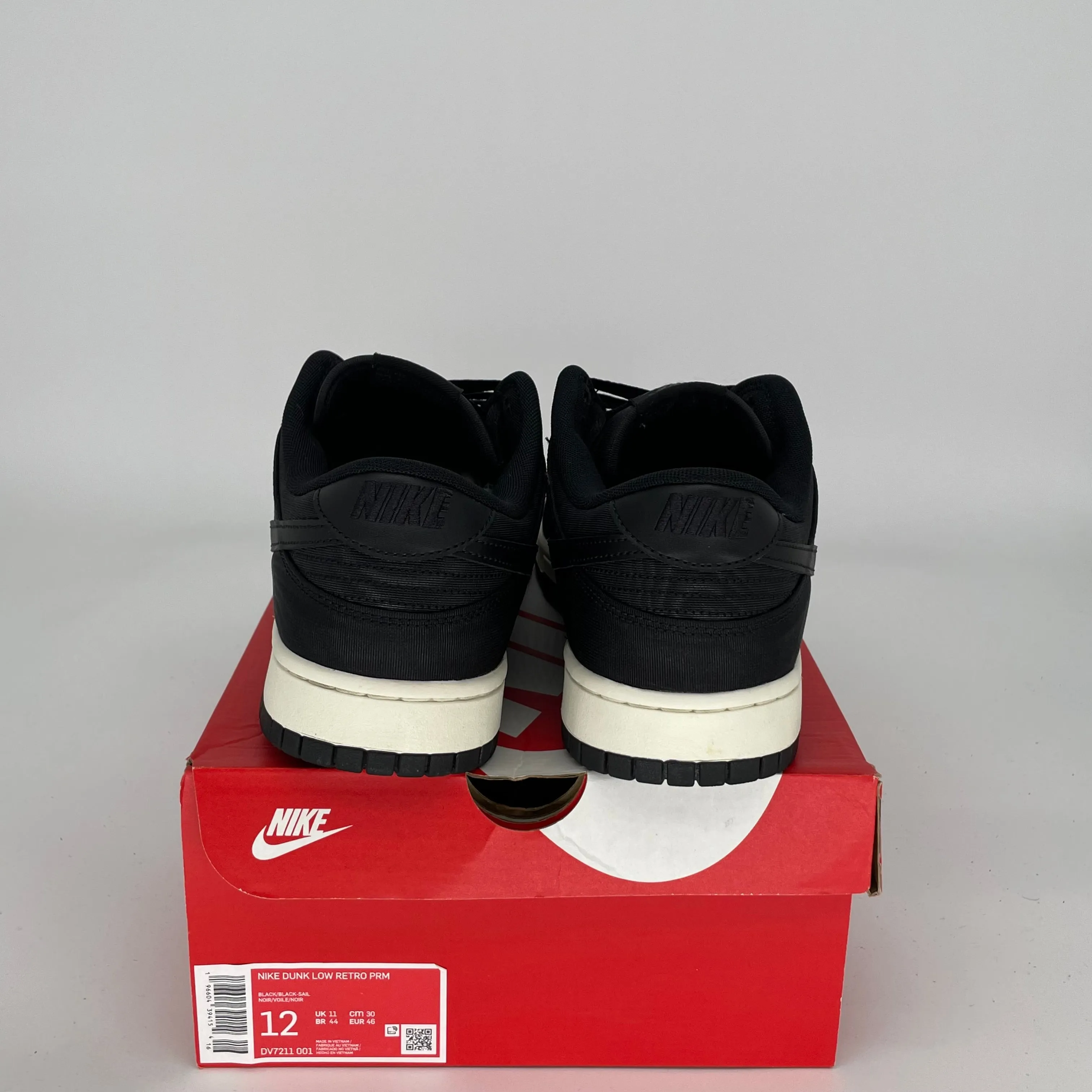 NIKE DUNK LOW BLACK CANVAS SIZE 12 DV7211-001
