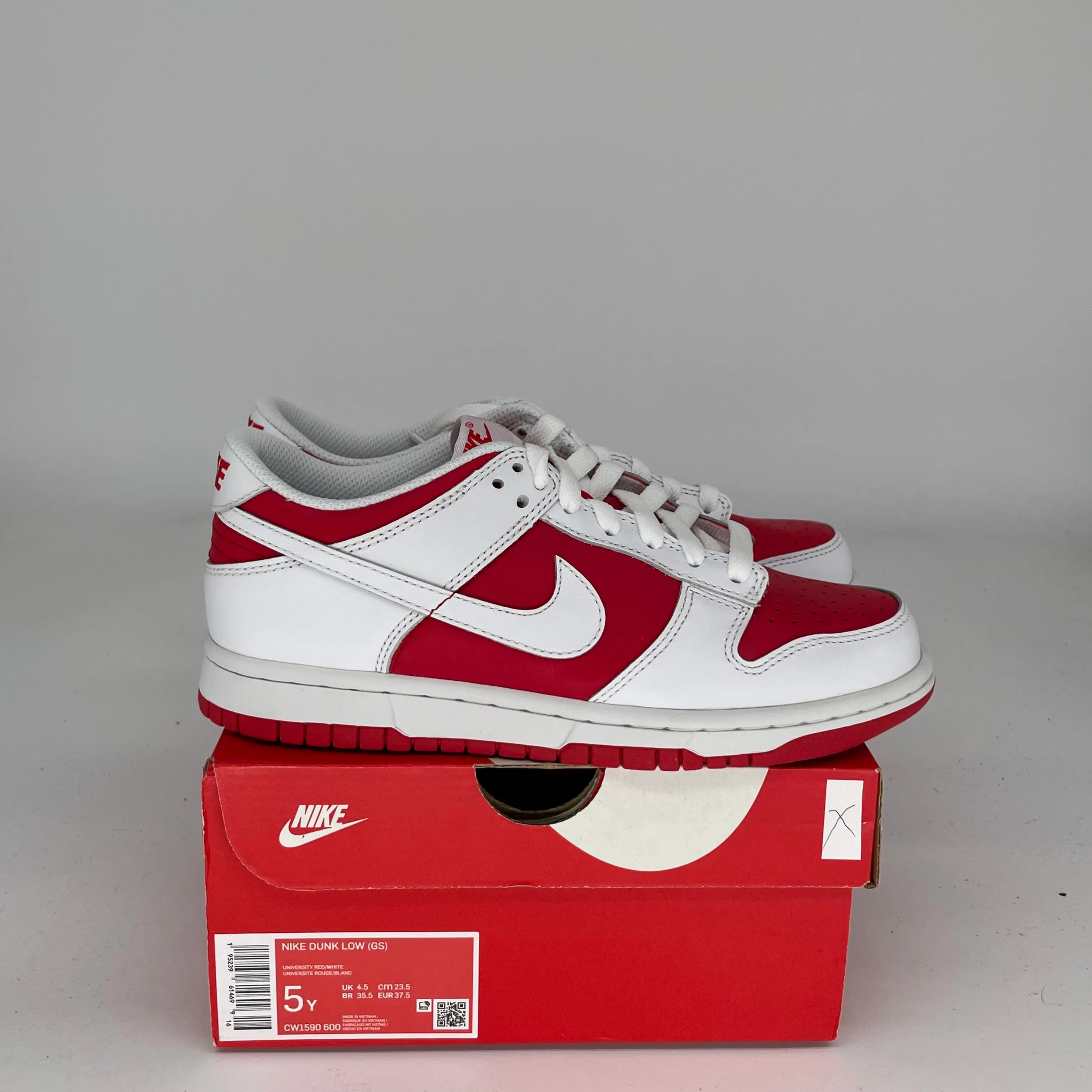 NIKE DUNK LOW CHAMPIONSHIP RED SIZE 5Y CW1590-600