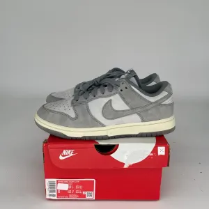 NIKE DUNK LOW COOL GREY FOOTBALL GREY W SIZE 6/7.5W FV1167-001