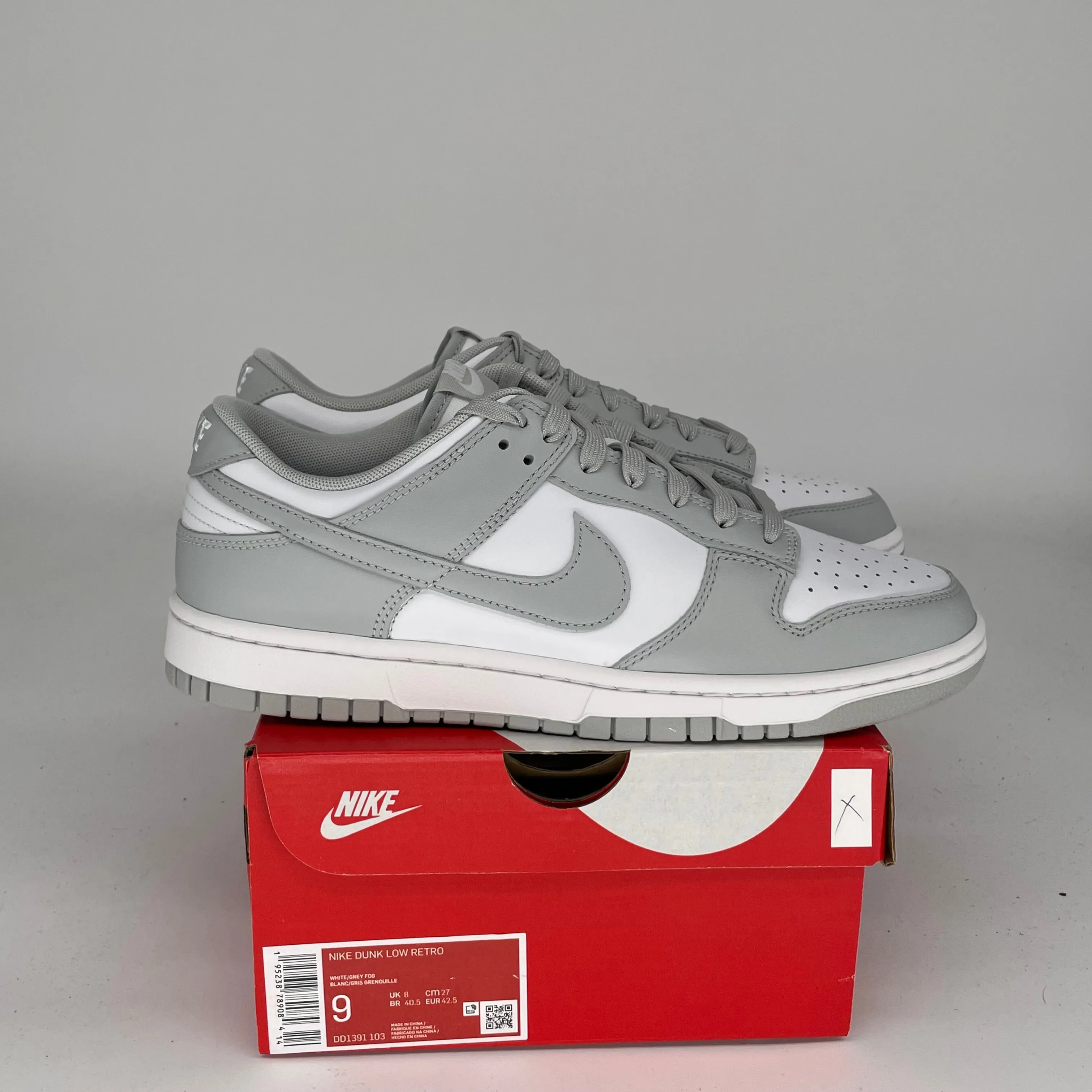 NIKE DUNK LOW GREY FOG SIZE 9 DD1391-103
