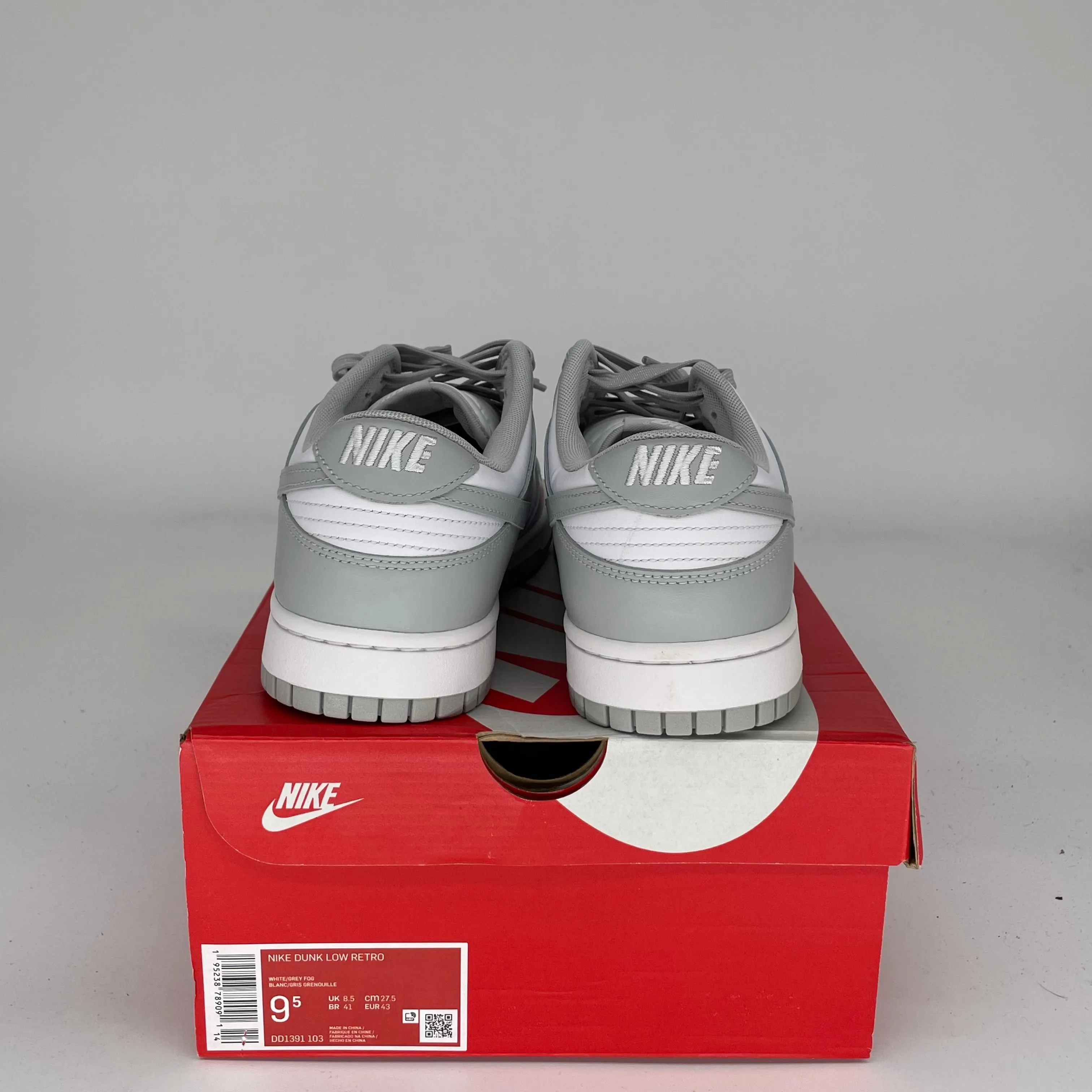 NIKE DUNK LOW GREY FOG SIZE 9.5 DD1391-103