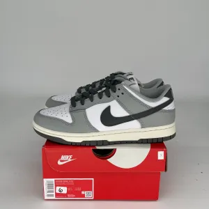 NIKE DUNK LOW LIGHT SMOKE GREY W SIZE 6/7.5W DD1503-117