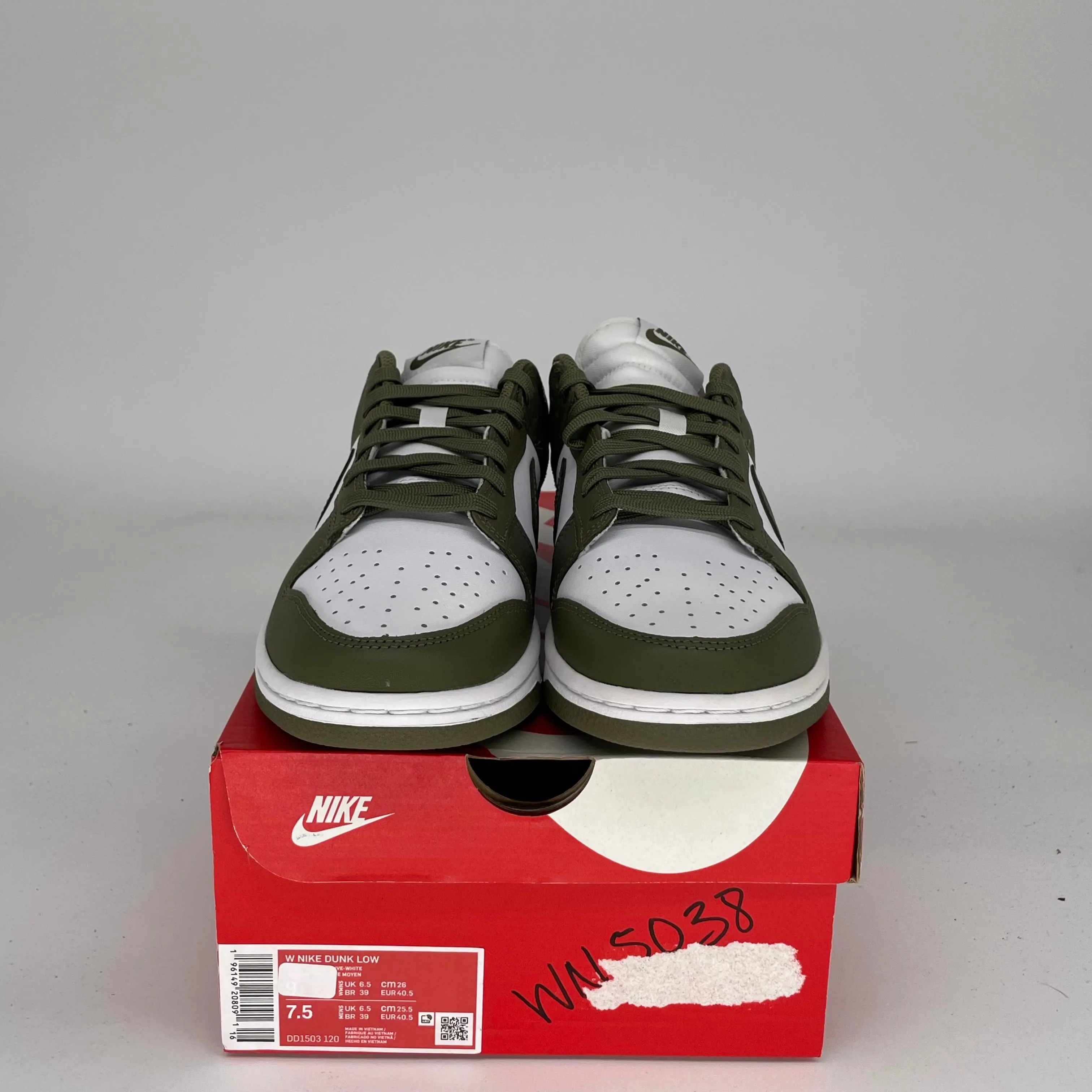 NIKE DUNK LOW MEDIUM OLIVE W SIZE 7.5/9W DD1503-120