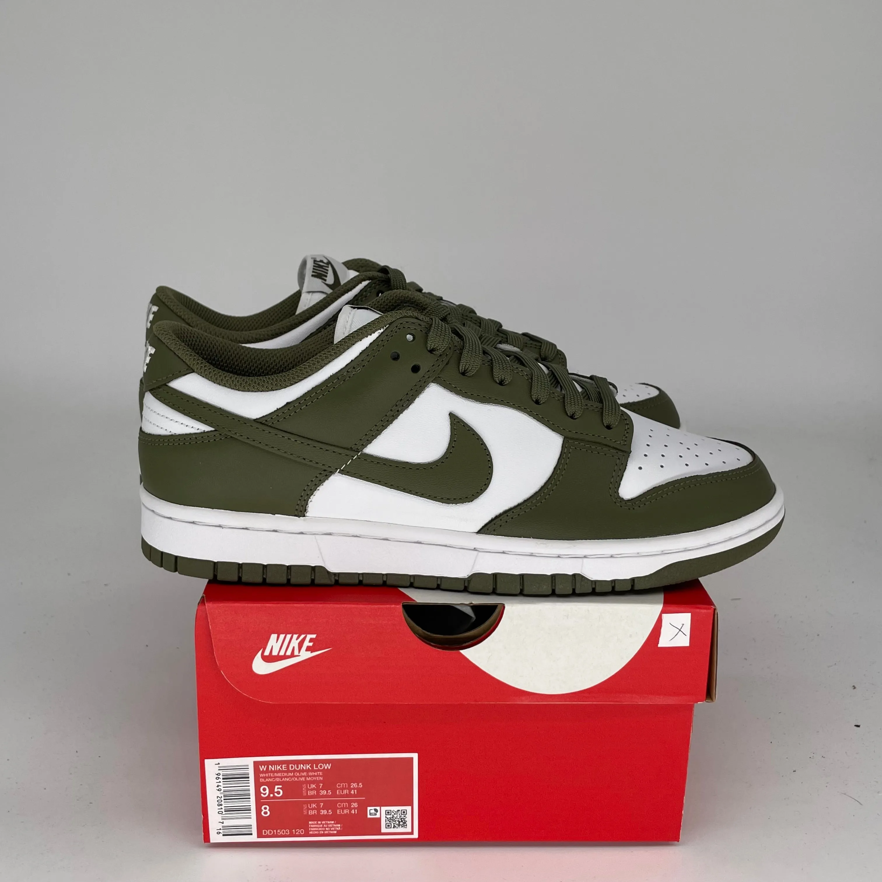 NIKE DUNK LOW MEDIUM OLIVE W SIZE 8/9.5W DD1503-120