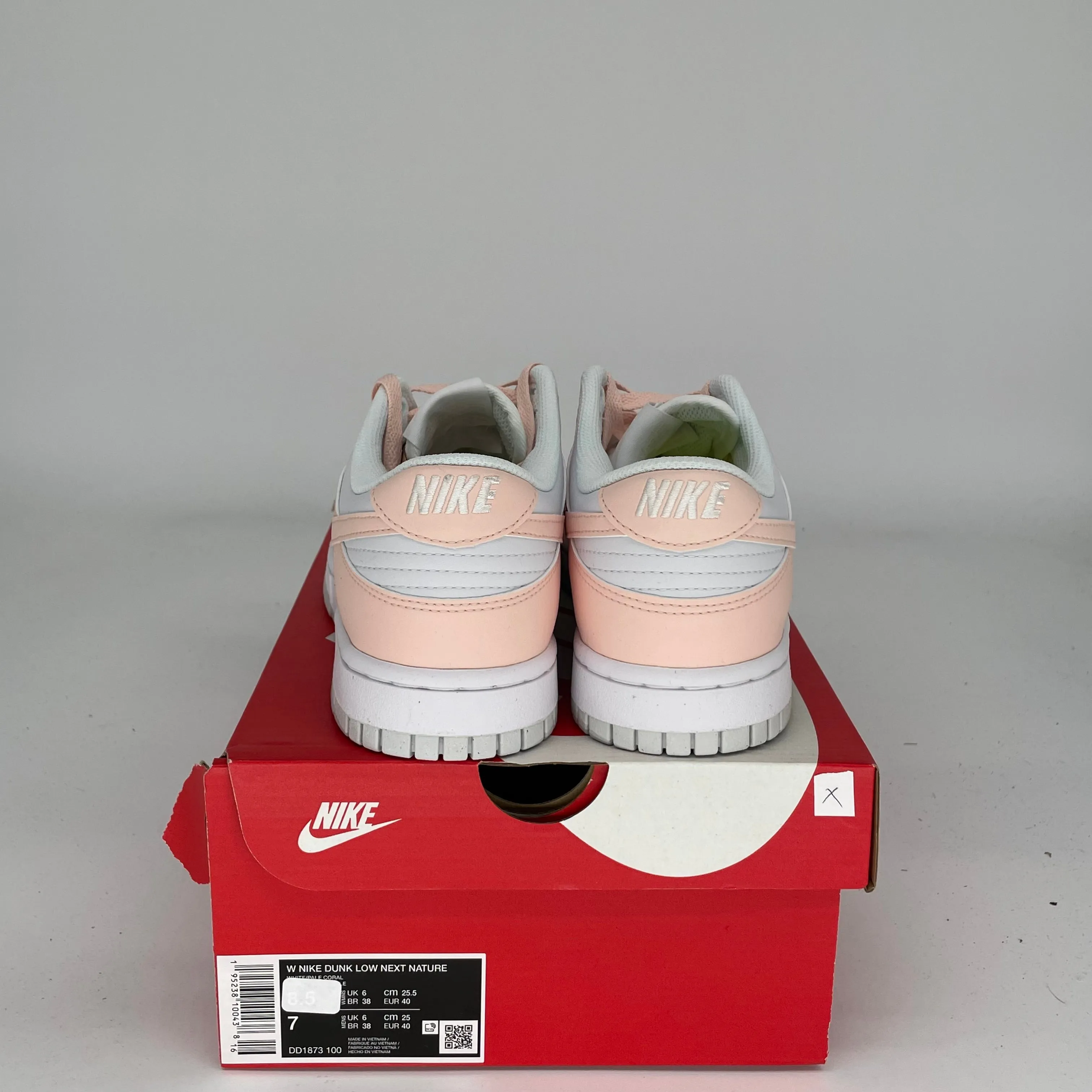 NIKE DUNK LOW NEXT NATURE PALE CORAL W SIZE 7/8.5W DD1873-100