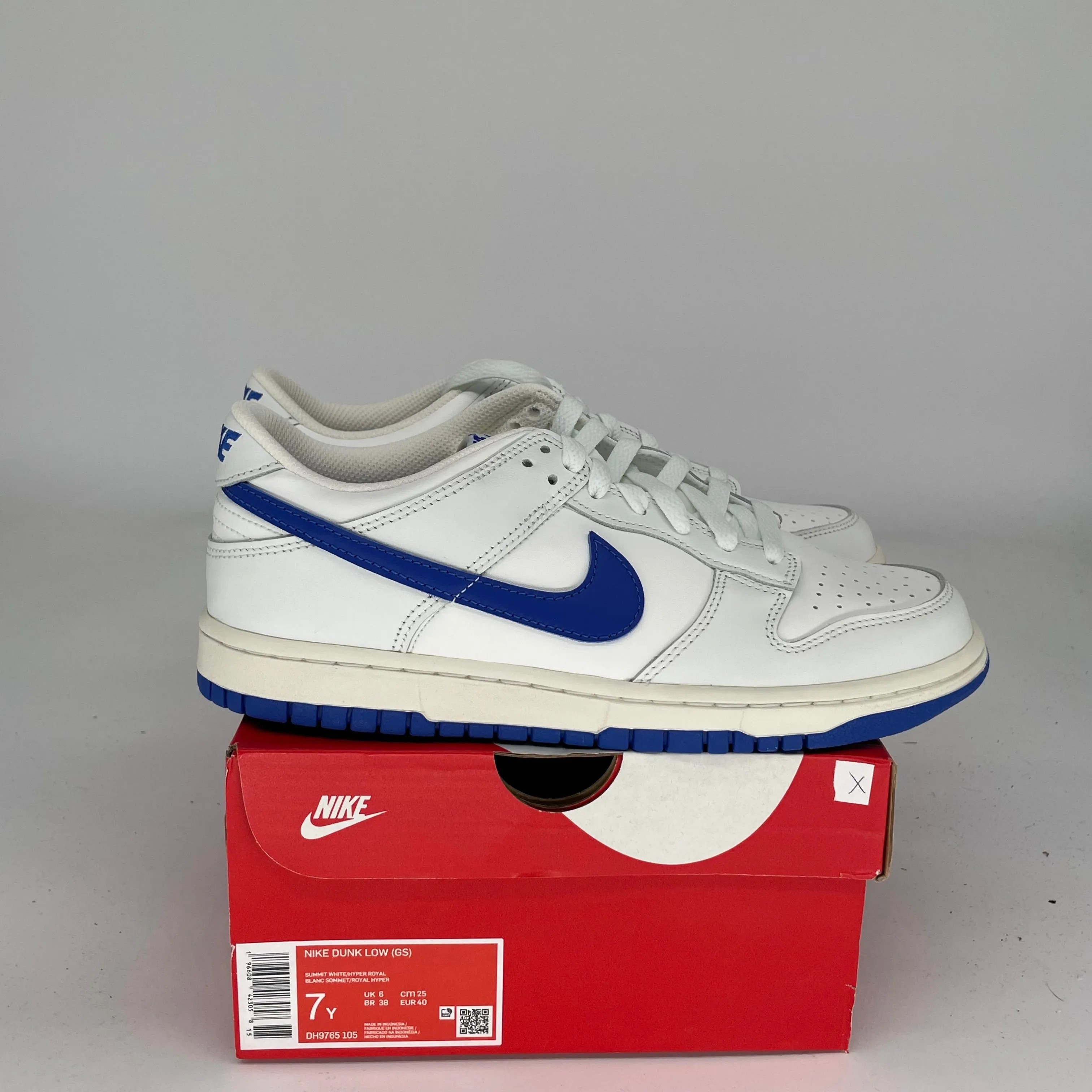NIKE DUNK LOW SUMMIT WHITE HYPER ROYAL SIZE 7Y DH9765-105