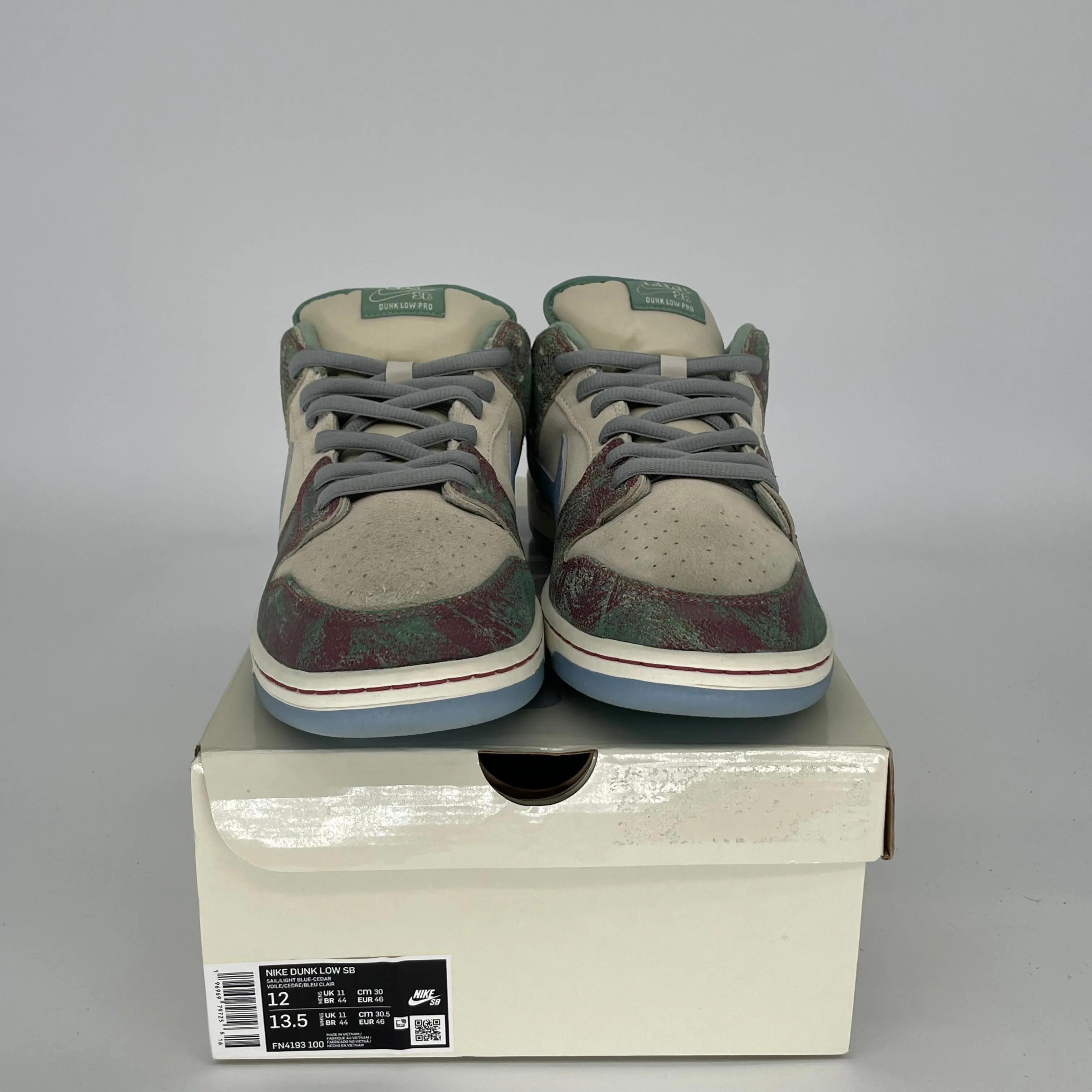 NIKE SB DUNK LOW CRENSHAW SKATE CLUB SIZE 12 FN4193-100