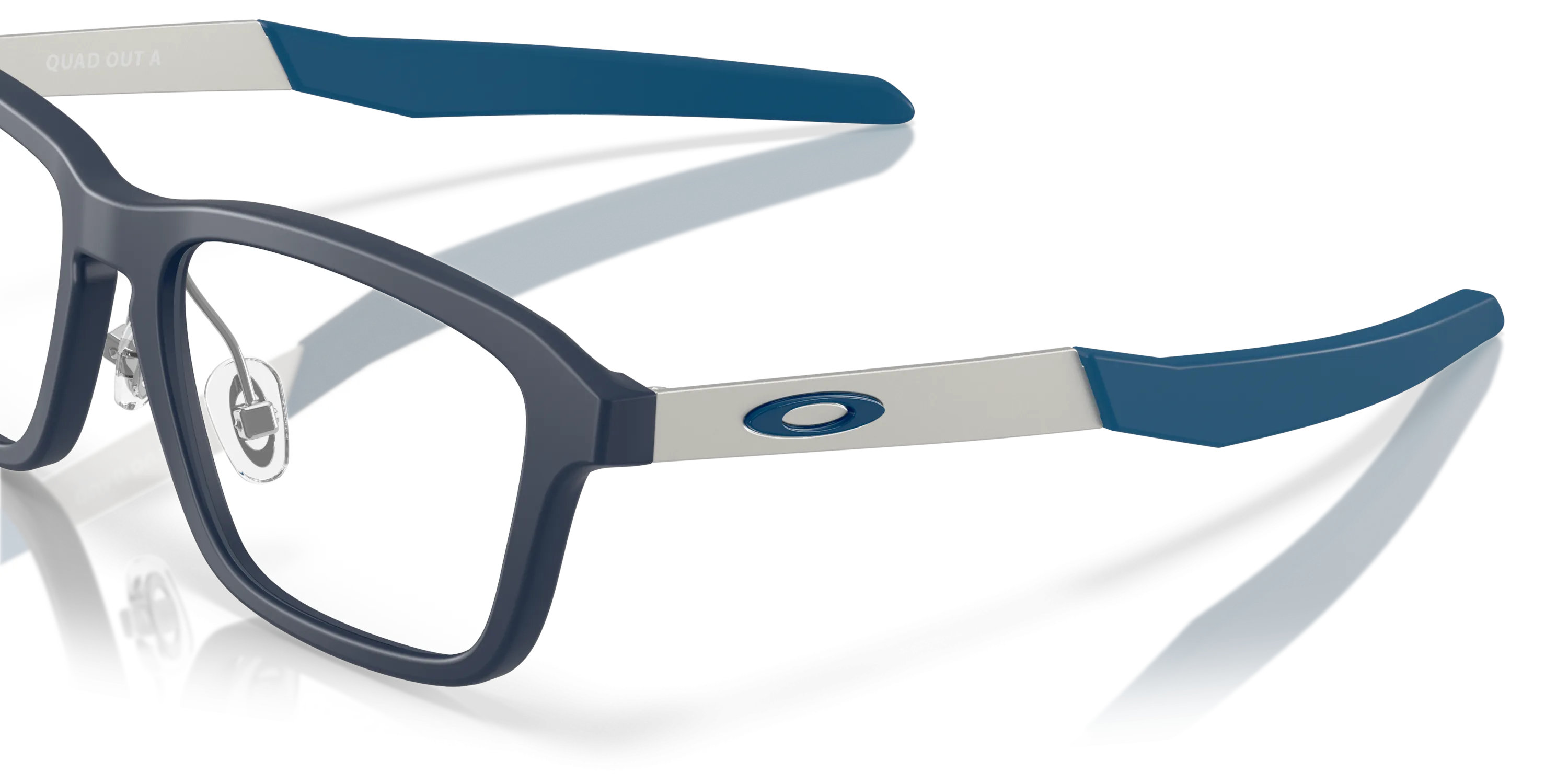 Oakley Quad Out (Youth - Low Bridge Fit)