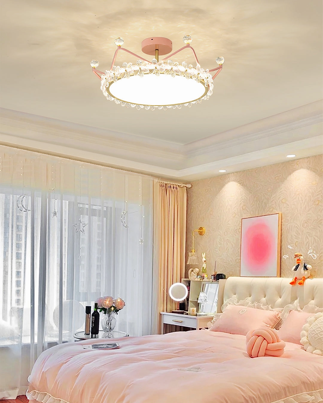 Petal Crown Ceiling Lamp