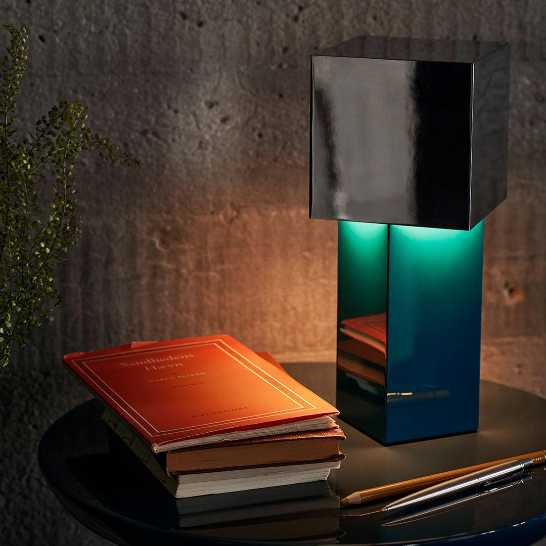 Pivot ATD7 Portable Table Lamp
