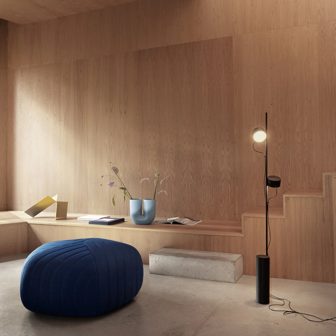 Post Floor Lamp