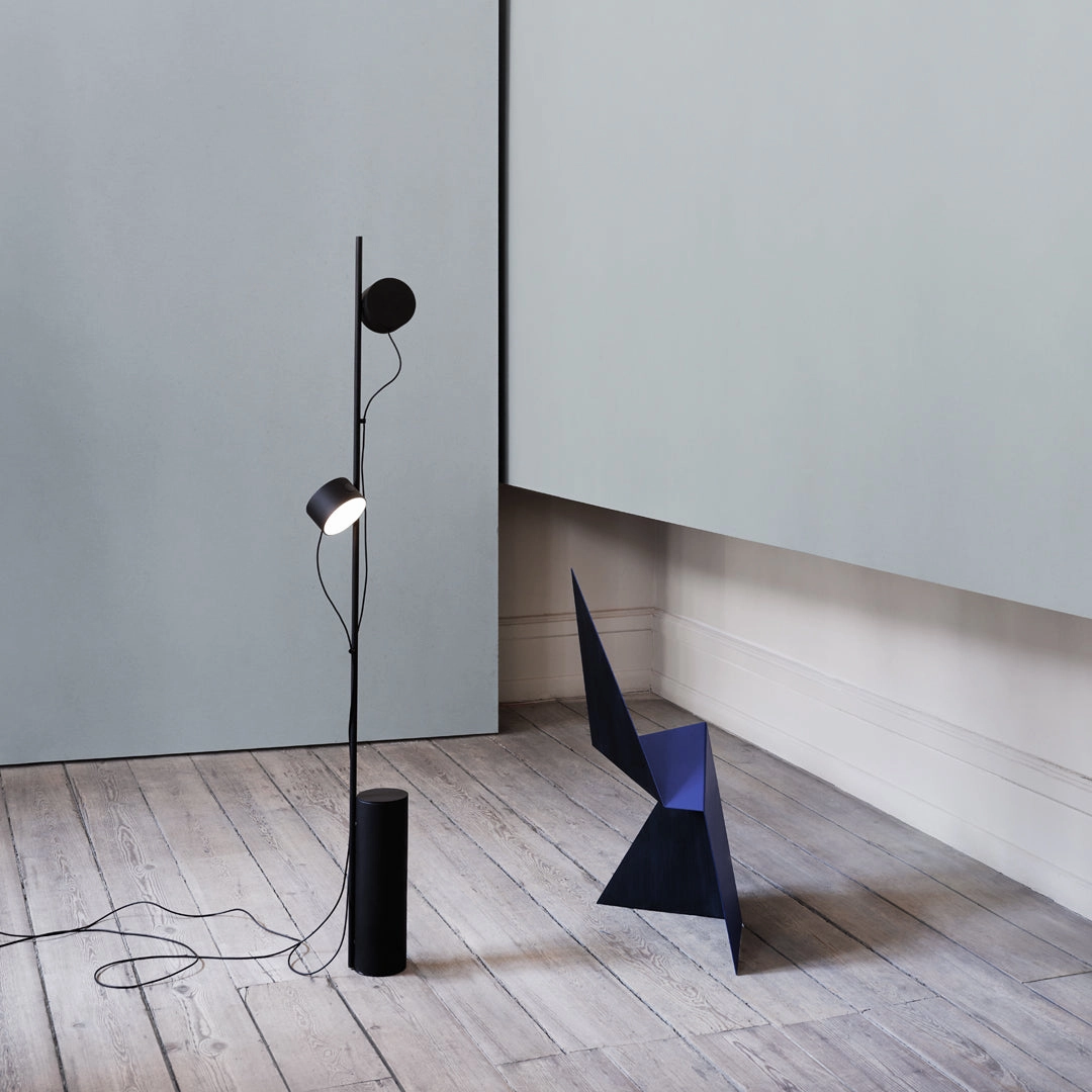 Post Floor Lamp