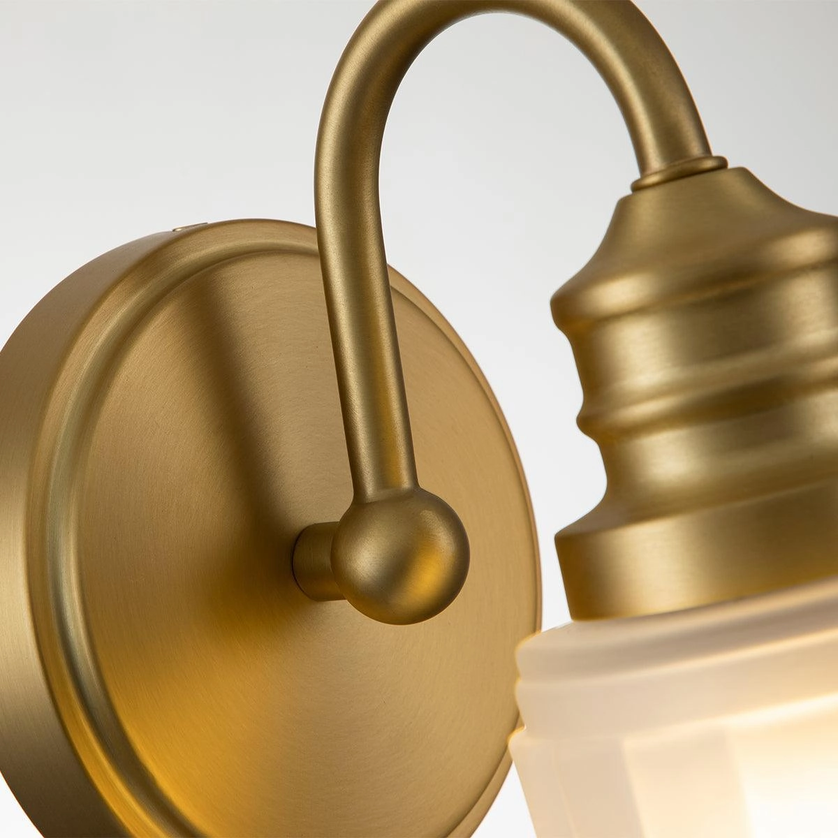 Quoizel Swell 1 Light Brass Bathroom Wall Light