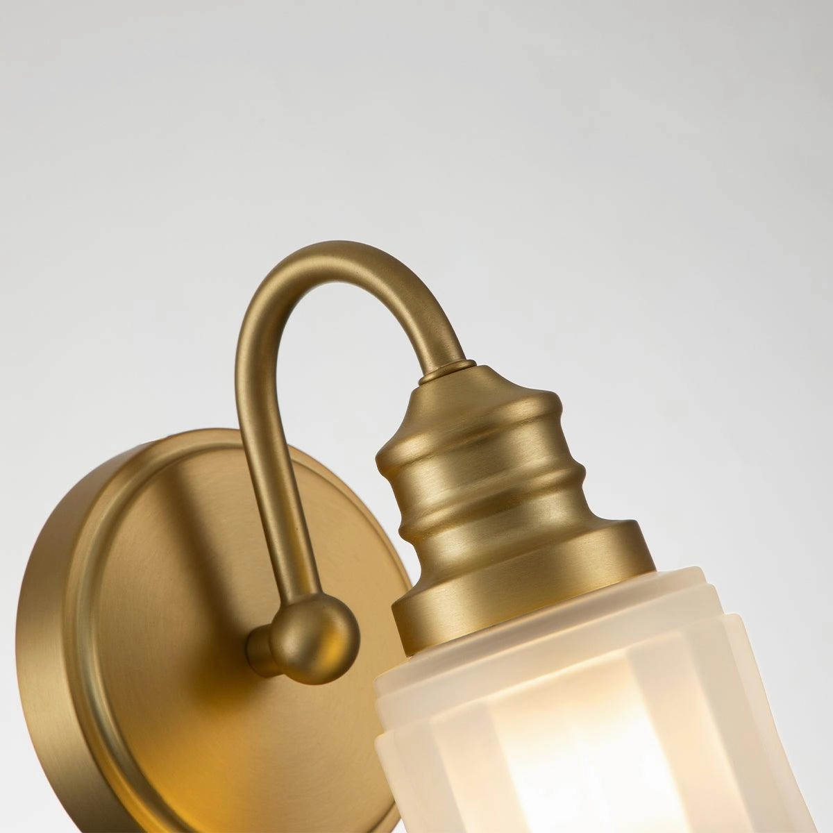 Quoizel Swell 1 Light Brass Bathroom Wall Light