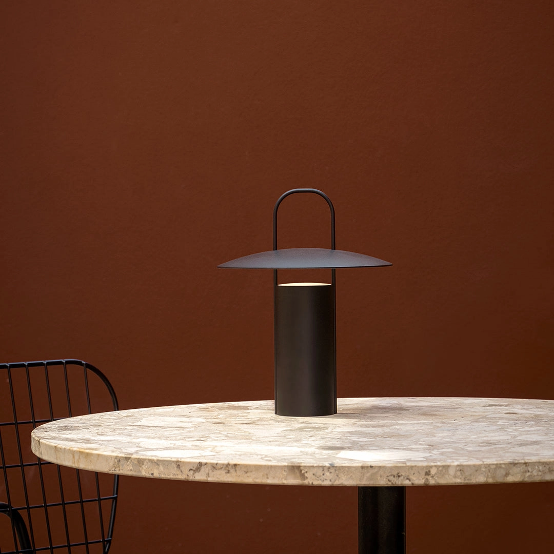 Ray Portable Table Lamp