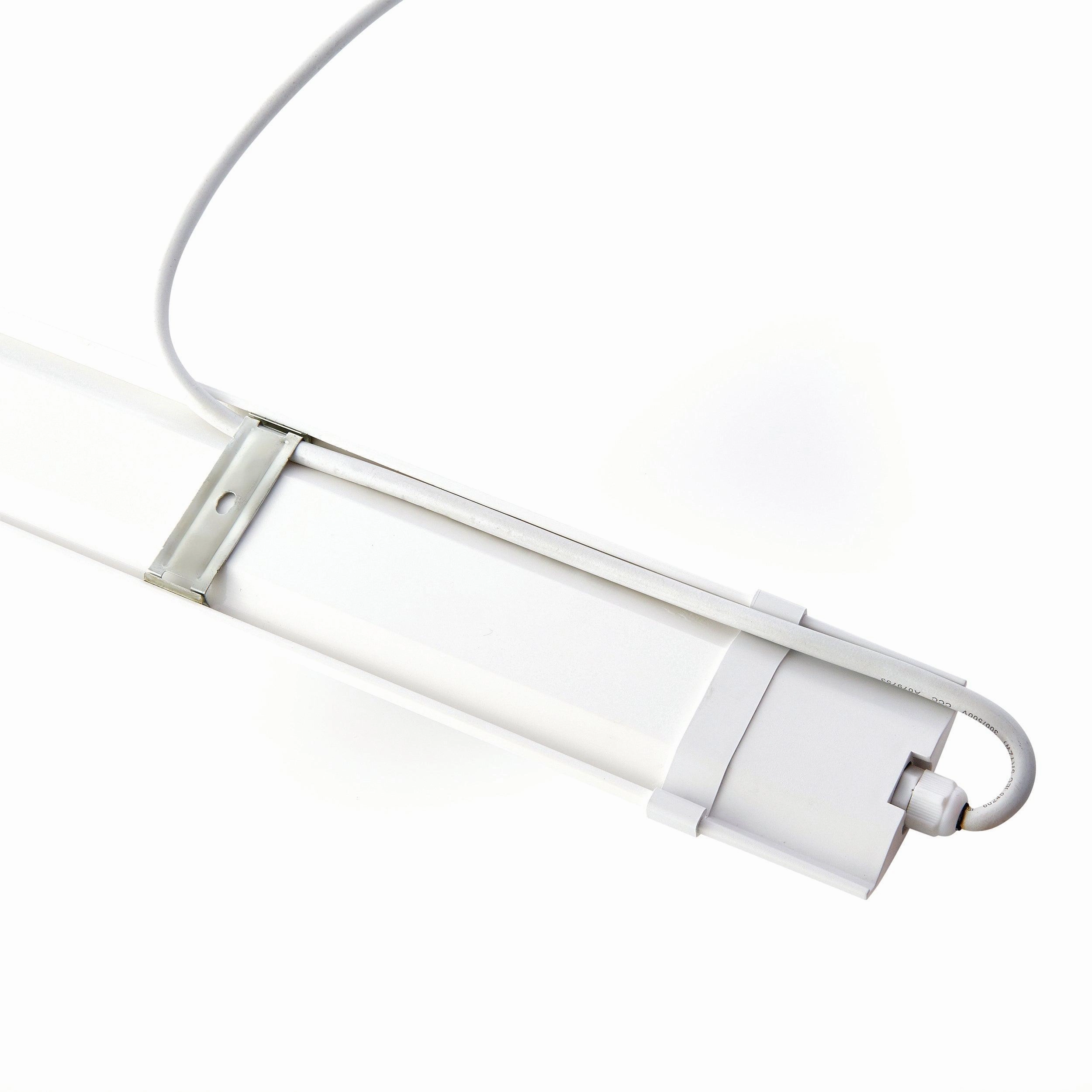 Reeve 2 Daylight White 5FT LED Outdoor Batten IP65 40W