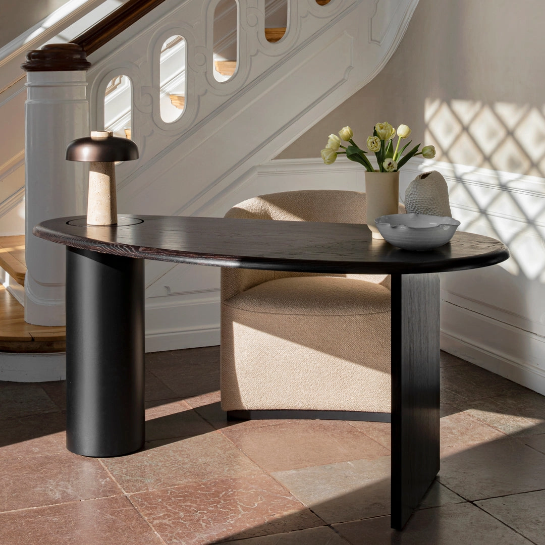 Reverse Table Lamp