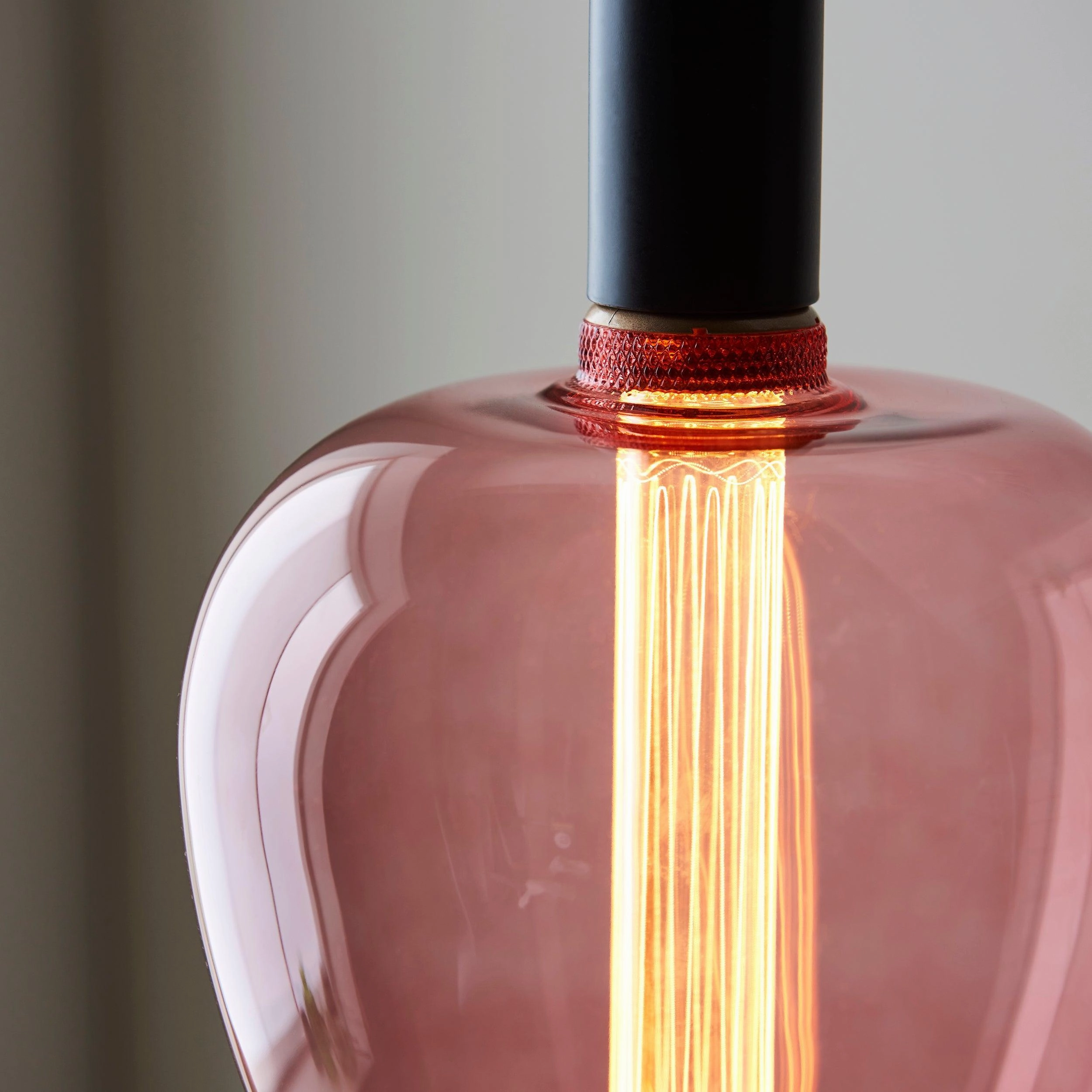 Roves Pink Tinted Glass Filament 2.8w LED E27 Light Bulb