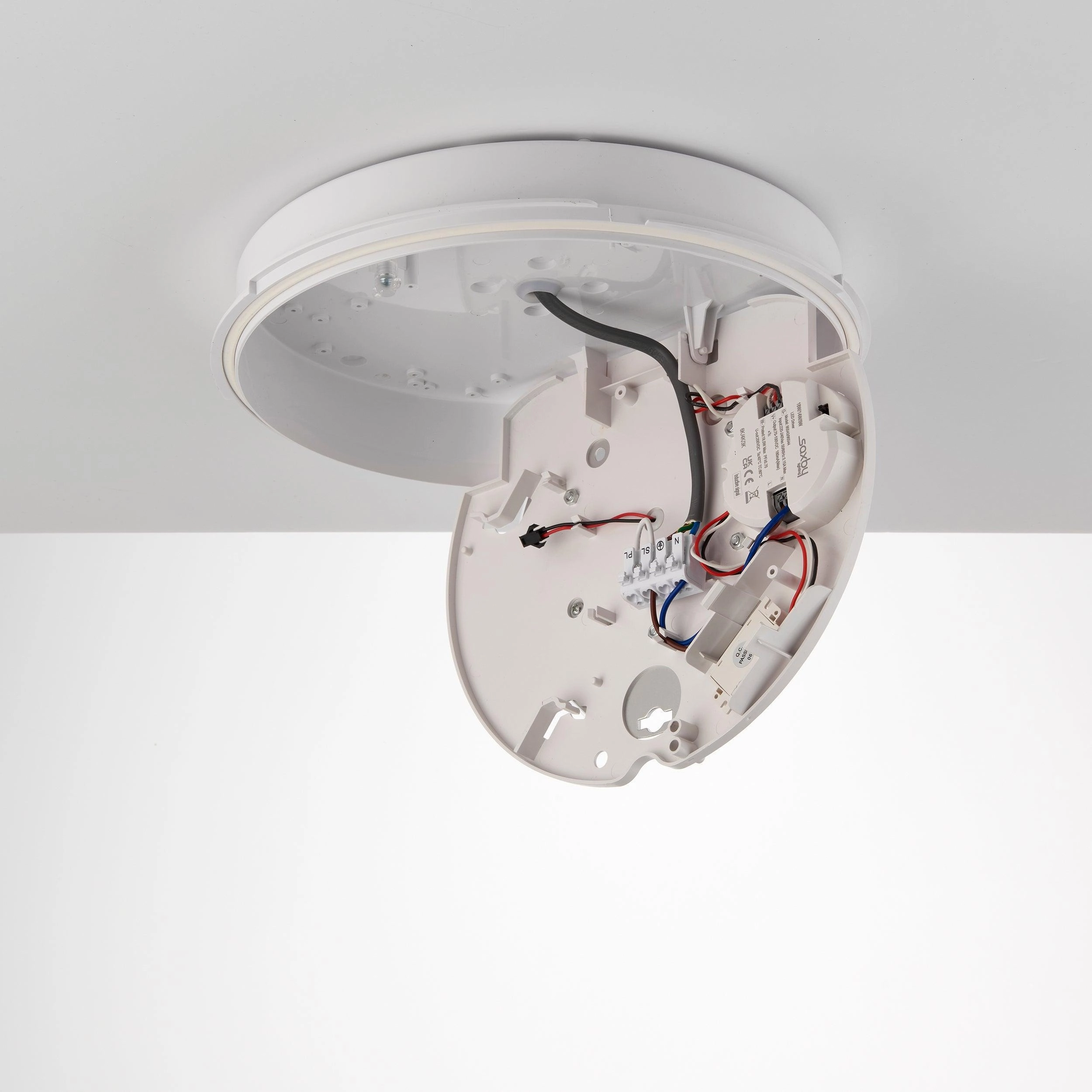 Saxby HeroPRO Corridor Bulkhead Light IP65 18W - CCT