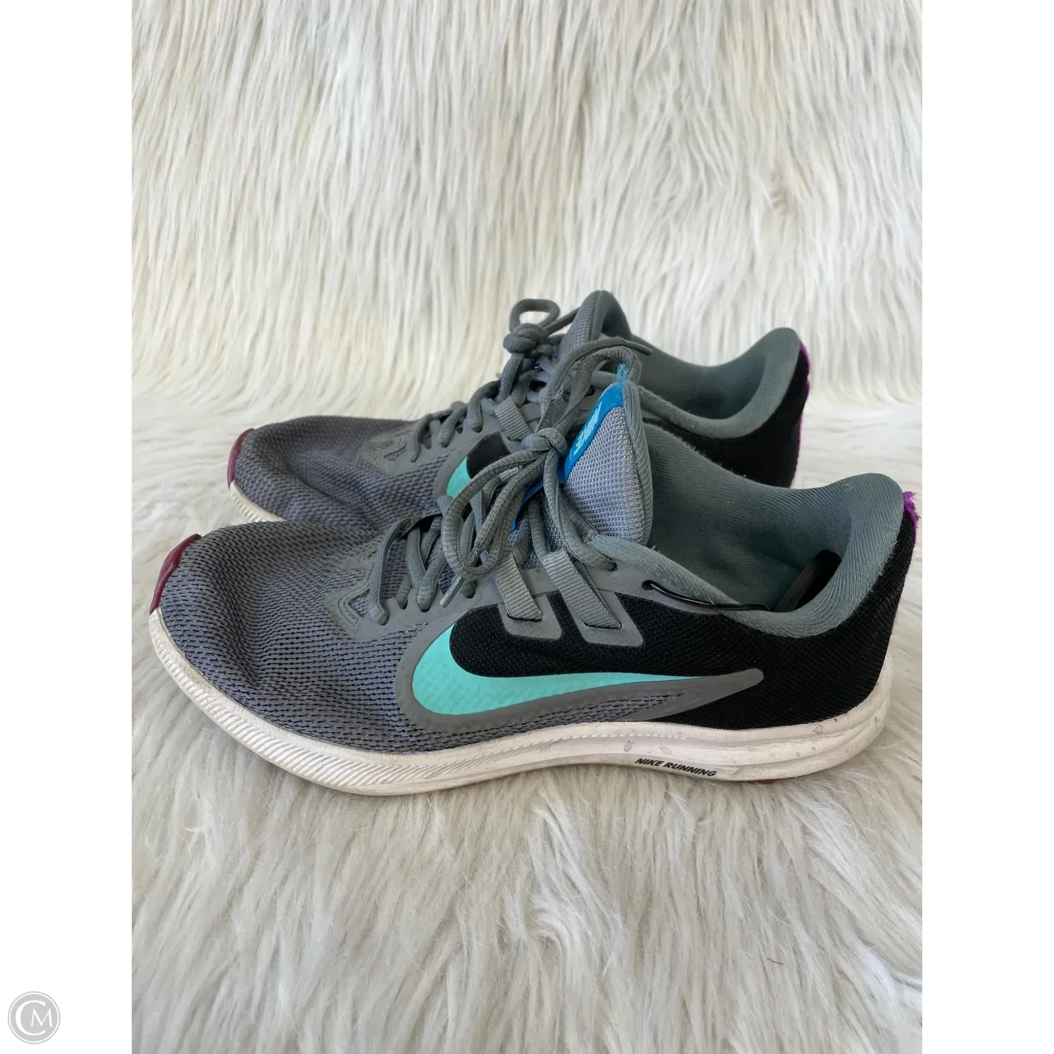 Shoes Athletic By Nike In Grey, Size: 7 nike