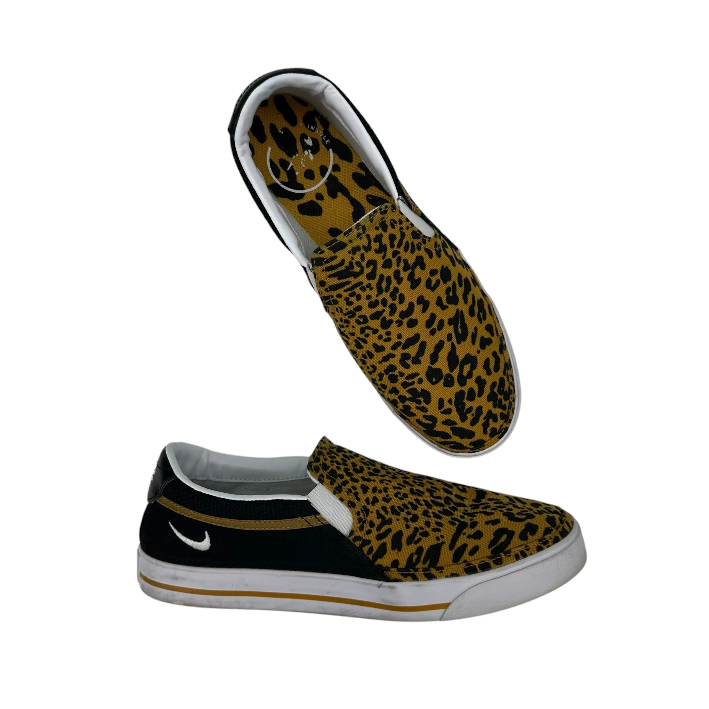 Shoes Flats By Nike In Animal Print, Size:8 nike