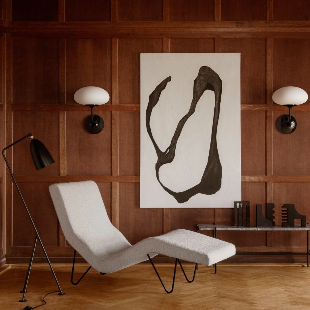 Stemlite Wall Lamp