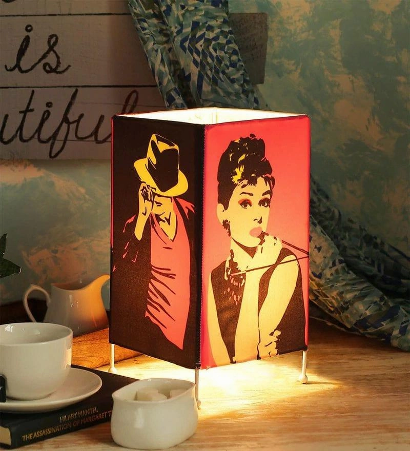 The Stars Lamp decorative ceiling fixture