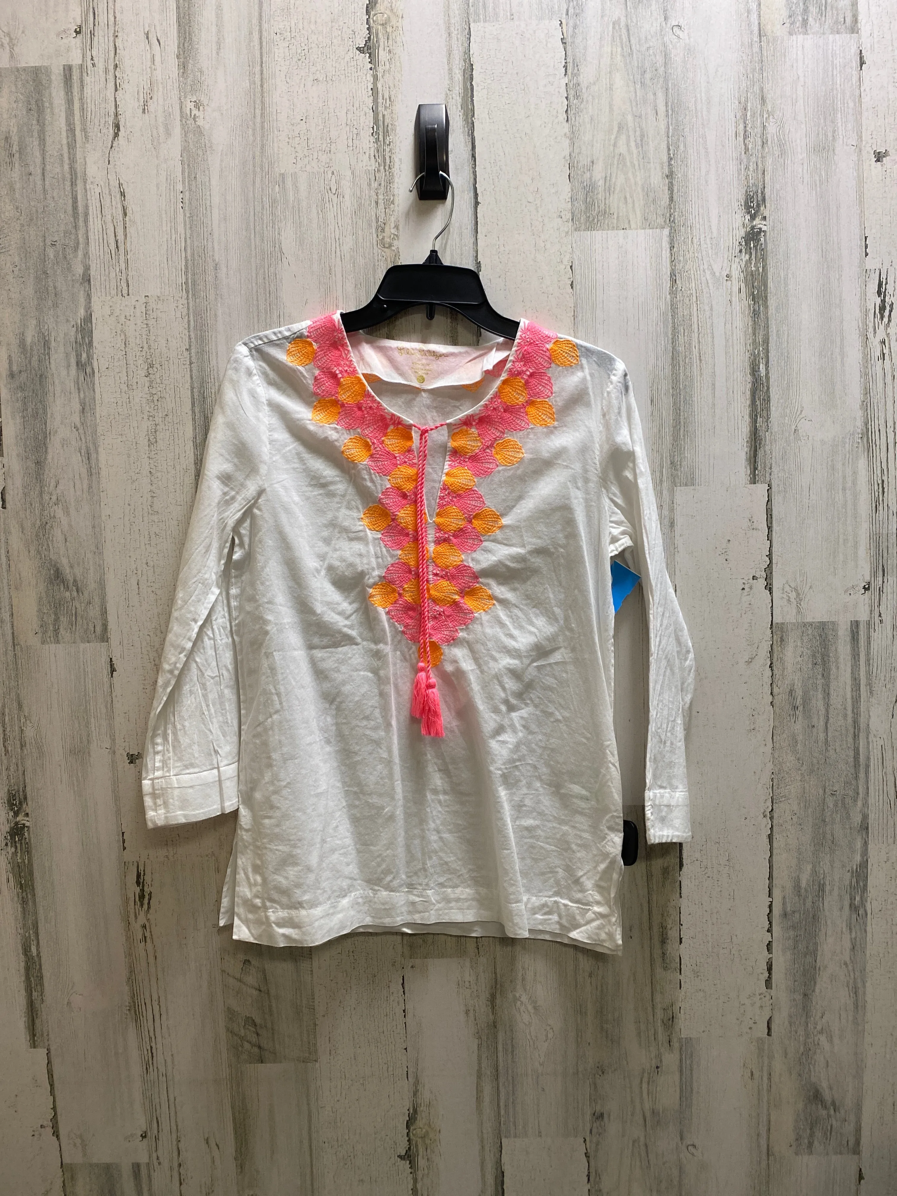 Top Long Sleeve Designer By Lilly Pulitzer  Size: S