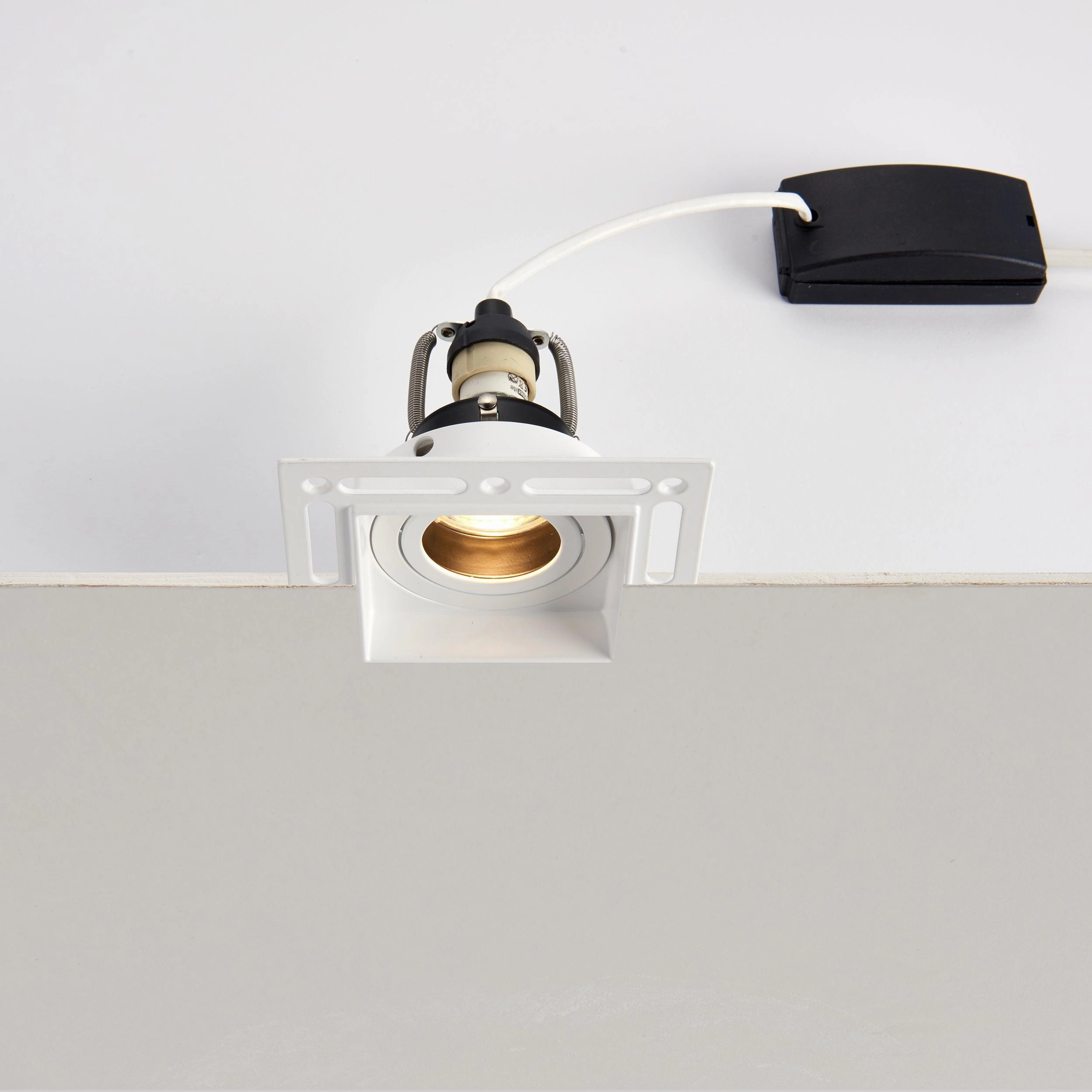 Trimless Downlight Square 50W - White